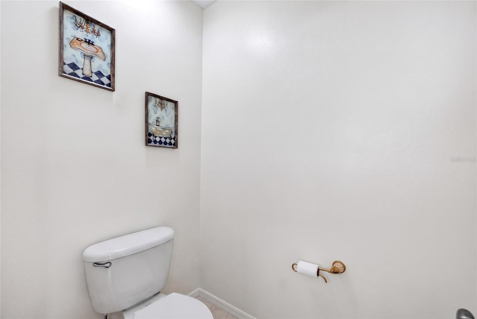 KINGSFIELD LAKES PH 2 - Residential