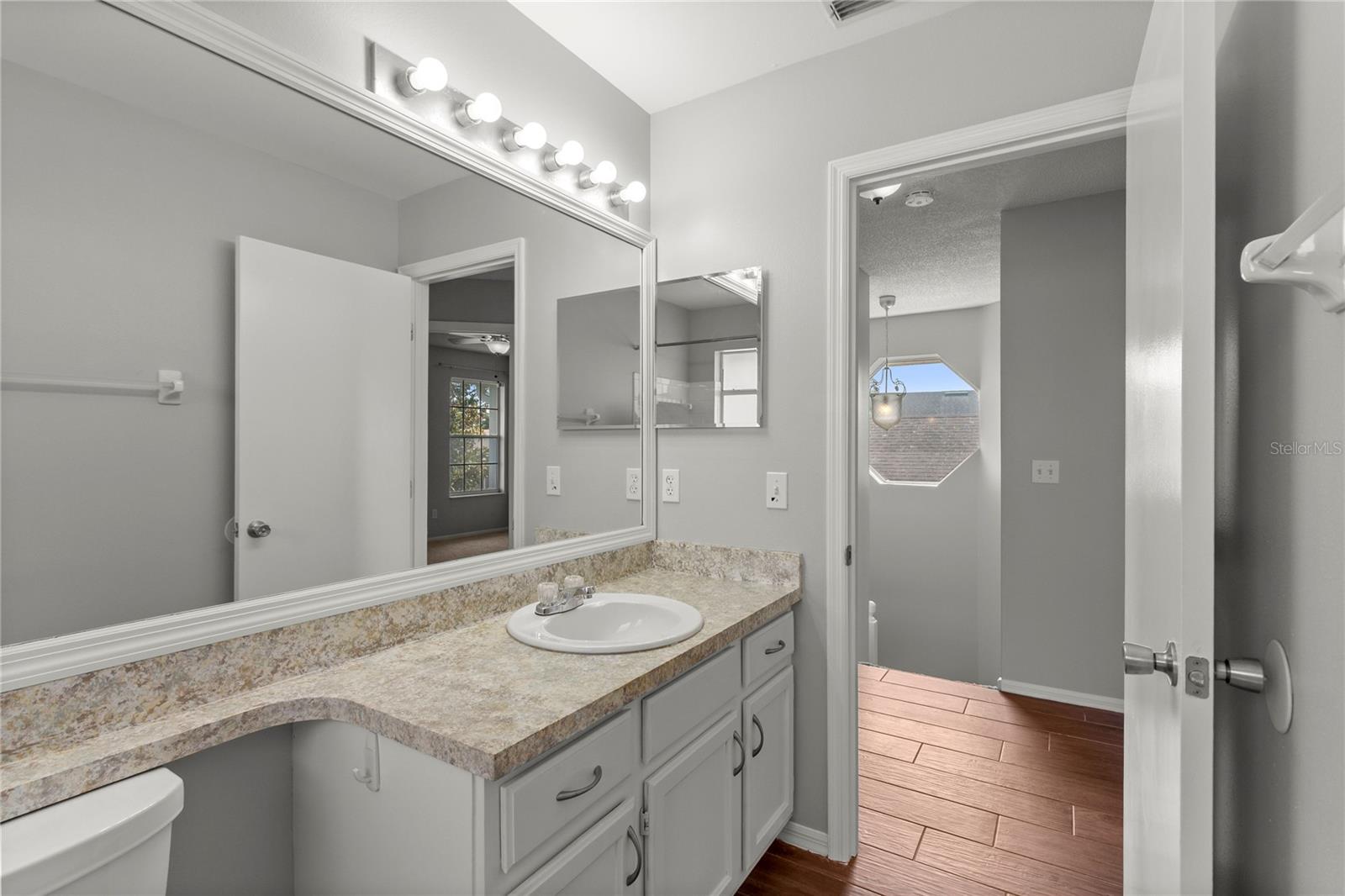 SUTTON RIDGE PH 3 UT 4 - Residential