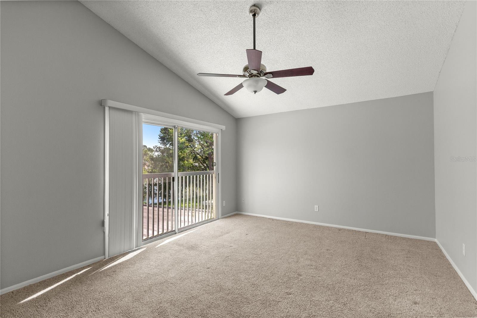 SUTTON RIDGE PH 3 UT 4 - Residential