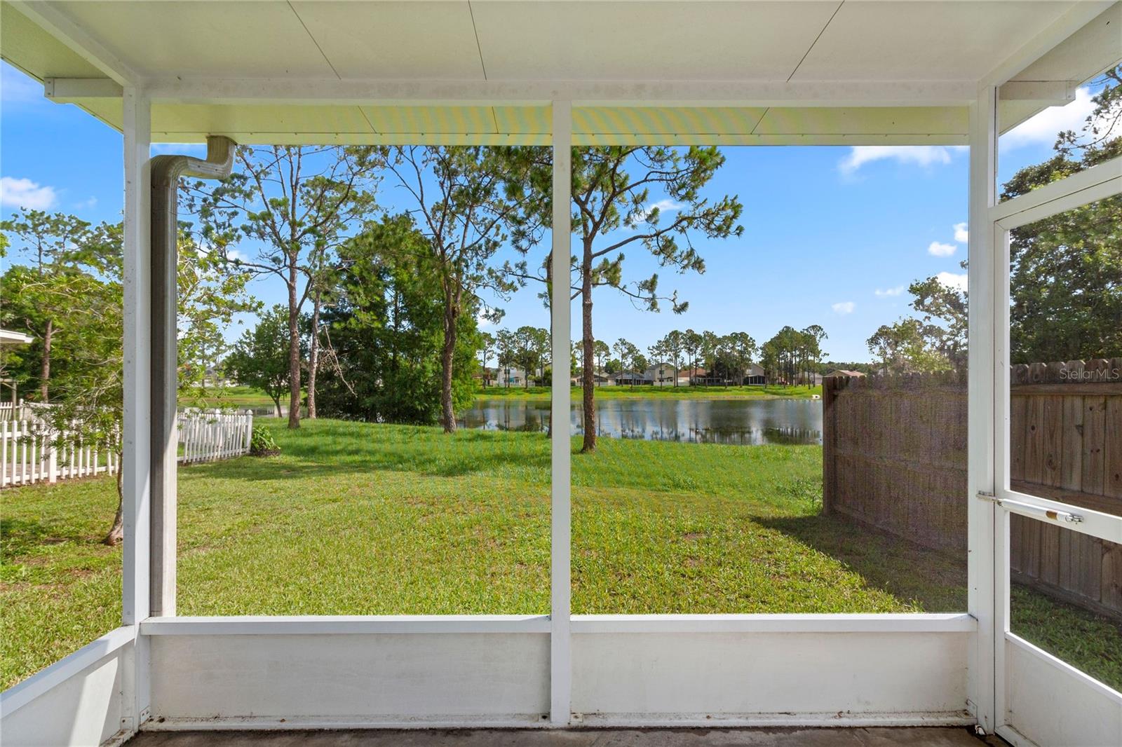 SUTTON RIDGE PH 3 UT 4 - Residential