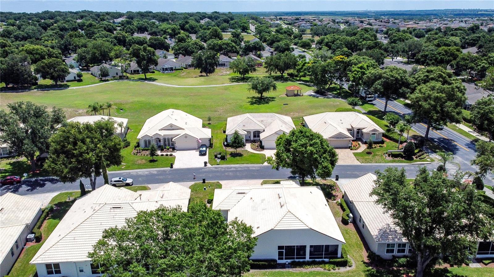 KINGS RIDGE - Residential