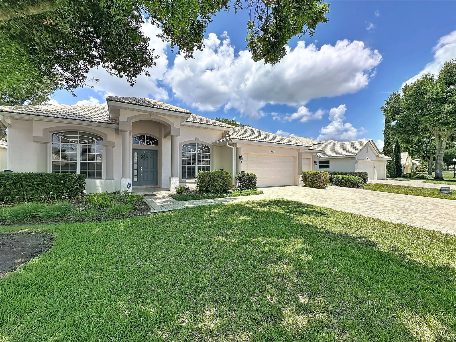 KINGS RIDGE - Residential