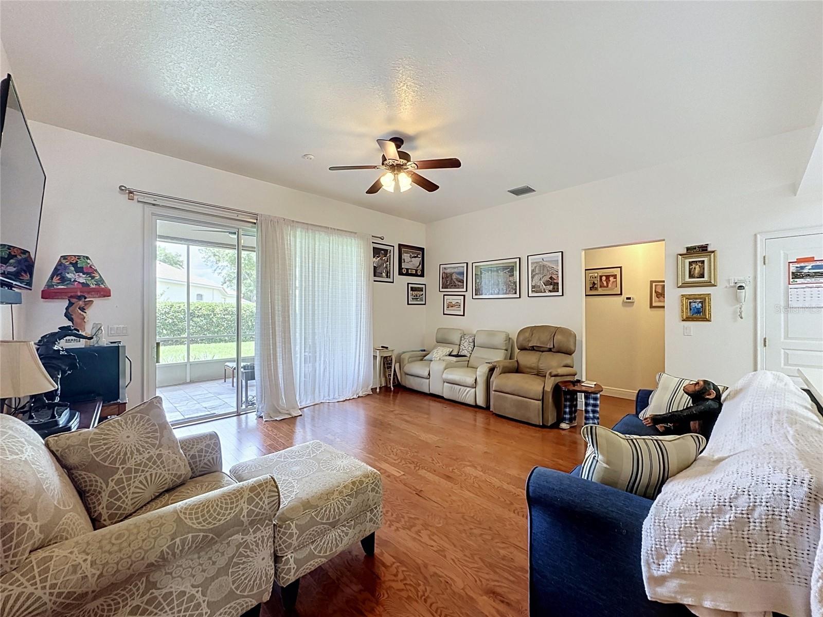 KINGS RIDGE - Residential