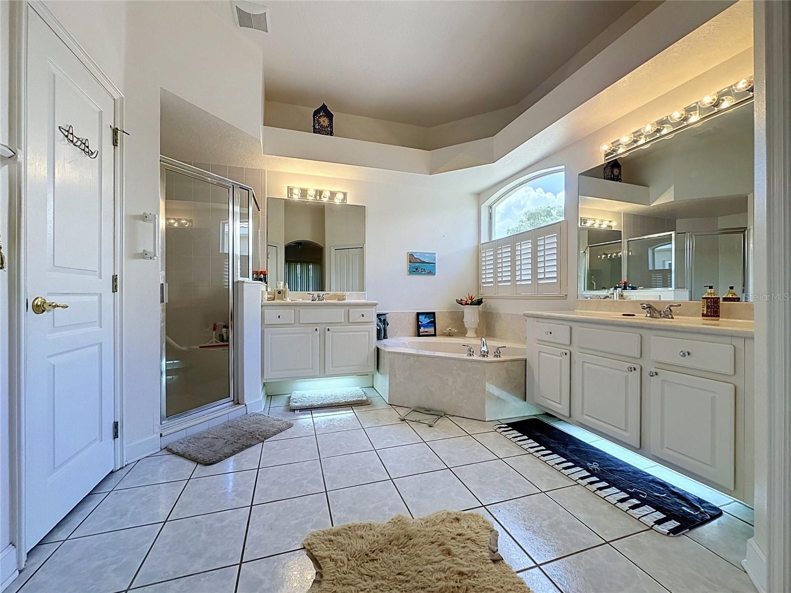 KINGS RIDGE - Residential