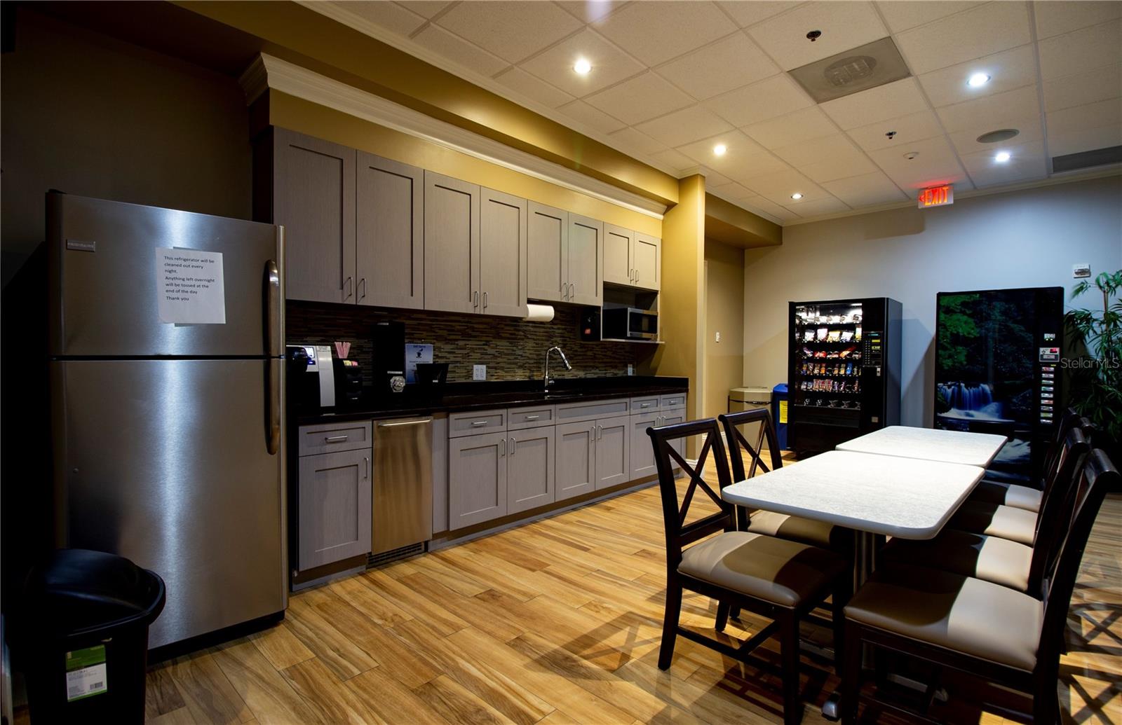 KINGS RIDGE - Residential