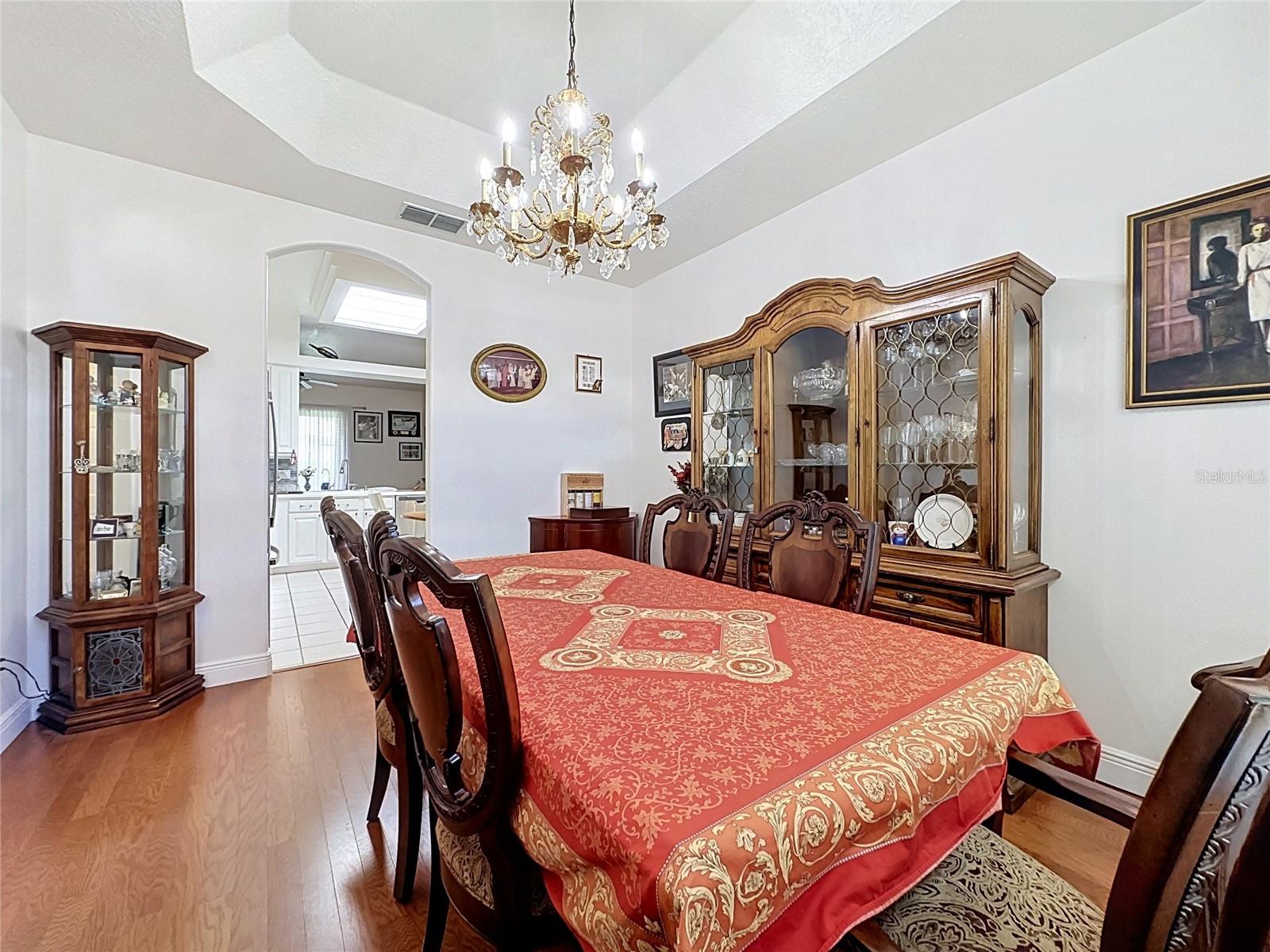 KINGS RIDGE - Residential