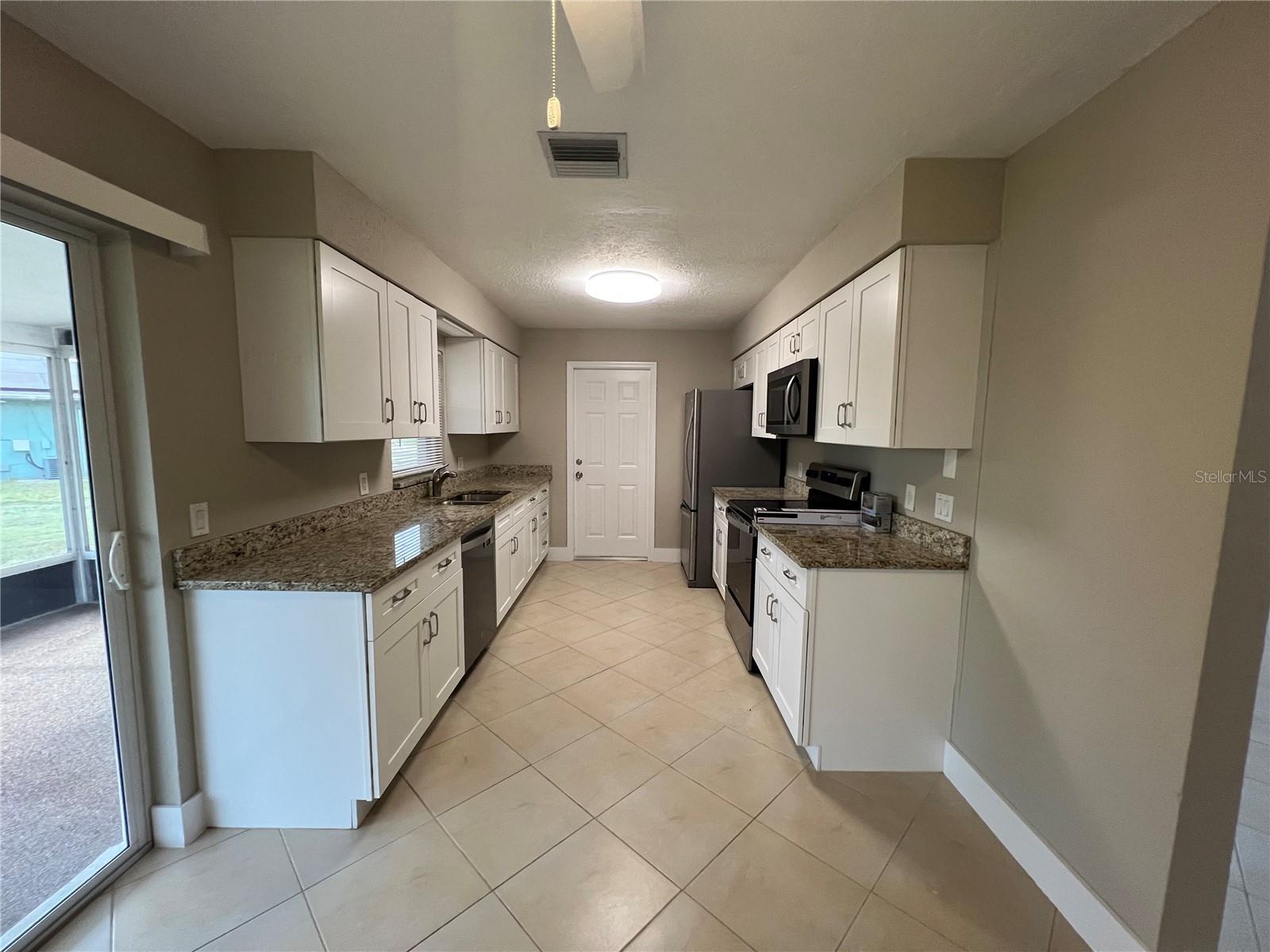 PORT CHARLOTTE SEC 018 - Residential Lease