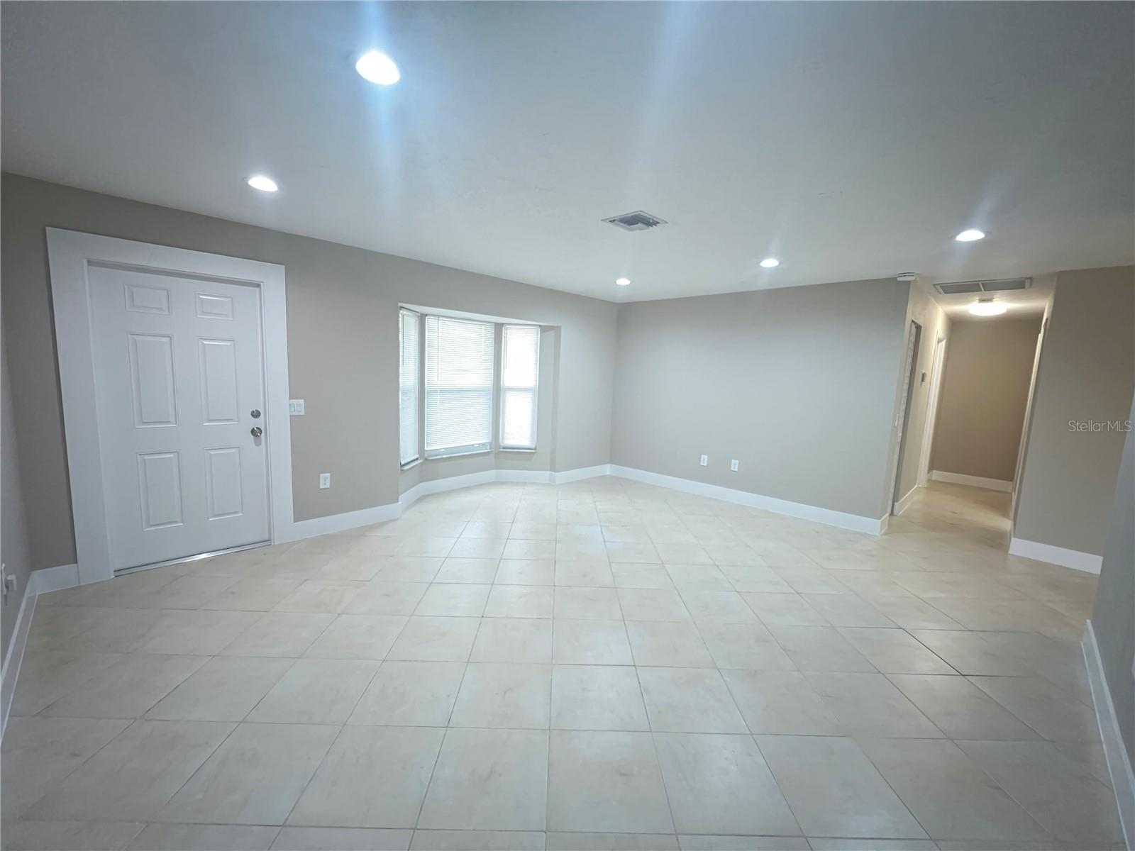 PORT CHARLOTTE SEC 018 - Residential Lease