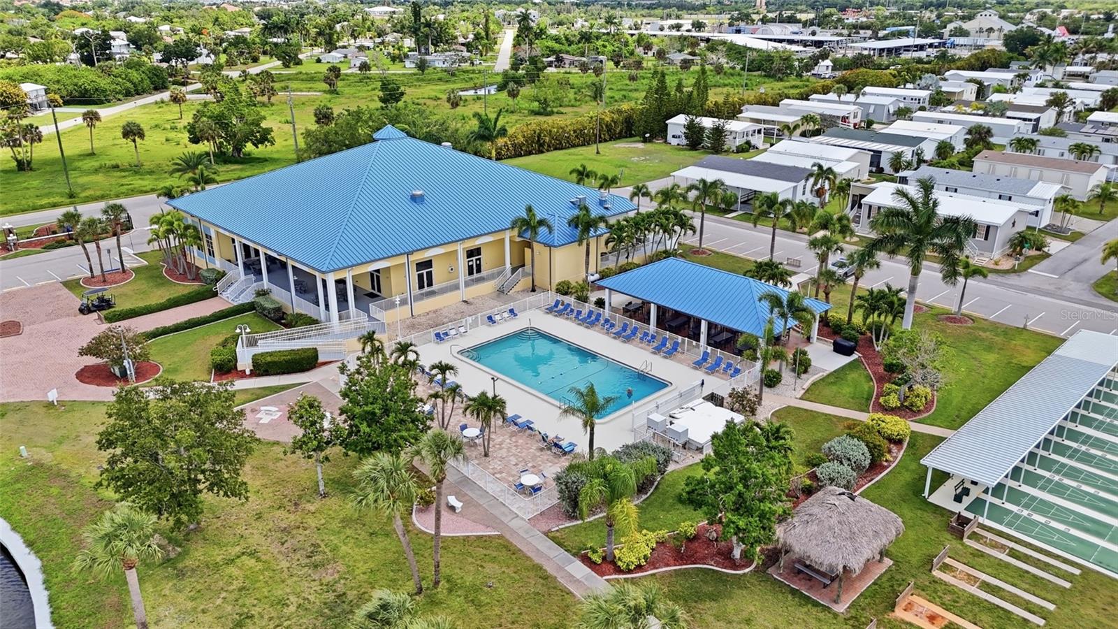 WINDMILL VILLAGE - Residential