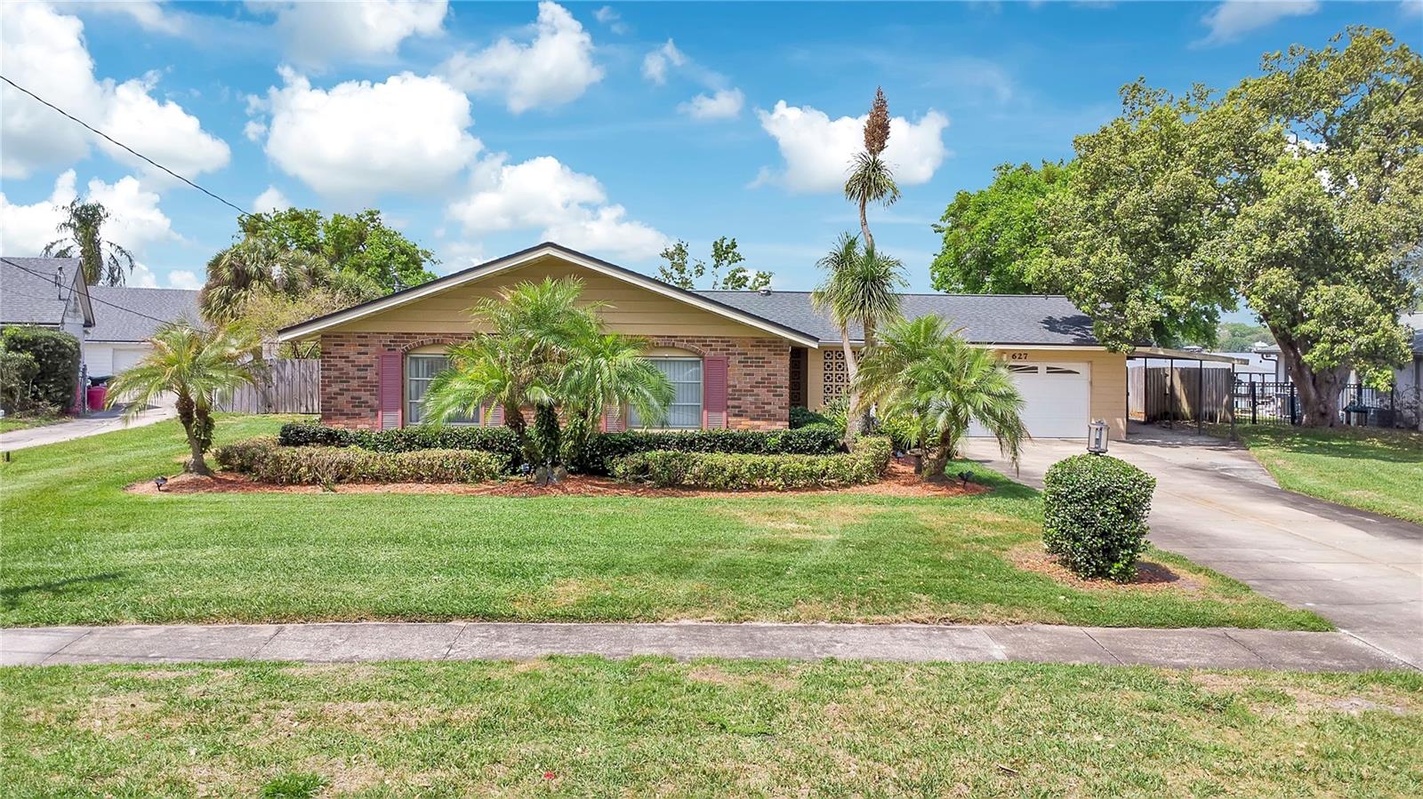MEDALLION ESTATES - Residential