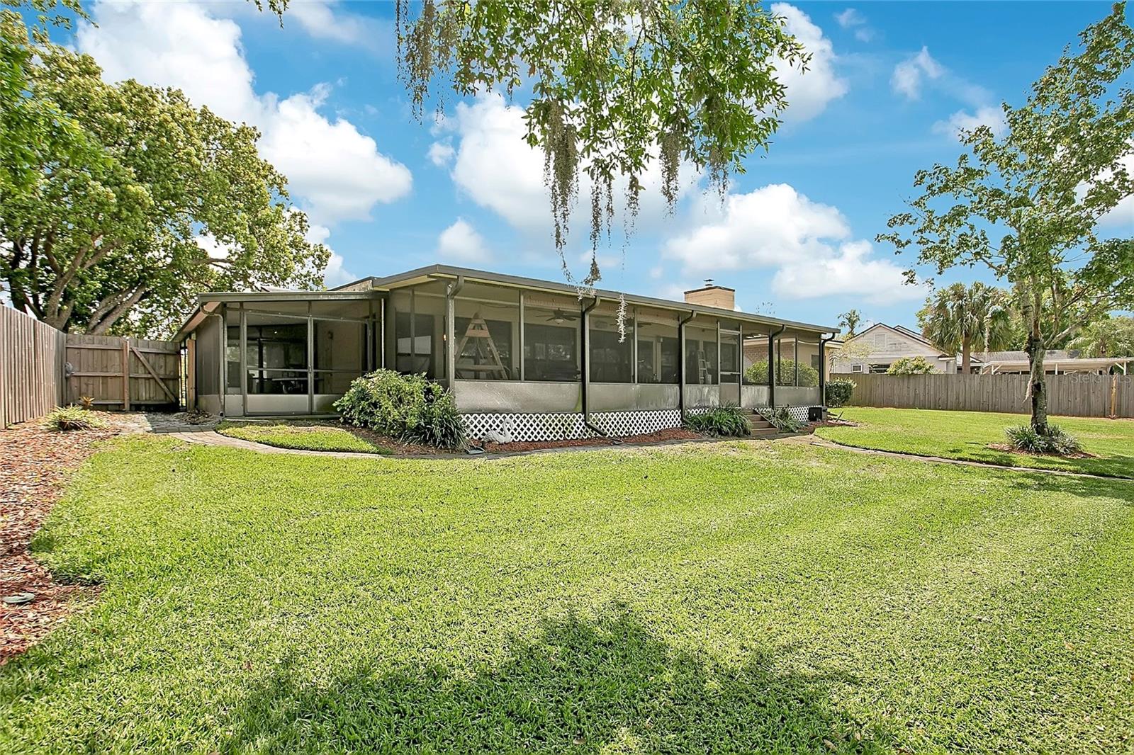 MEDALLION ESTATES - Residential