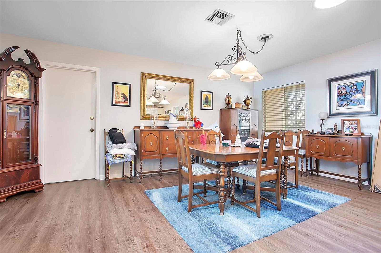 MEDALLION ESTATES - Residential