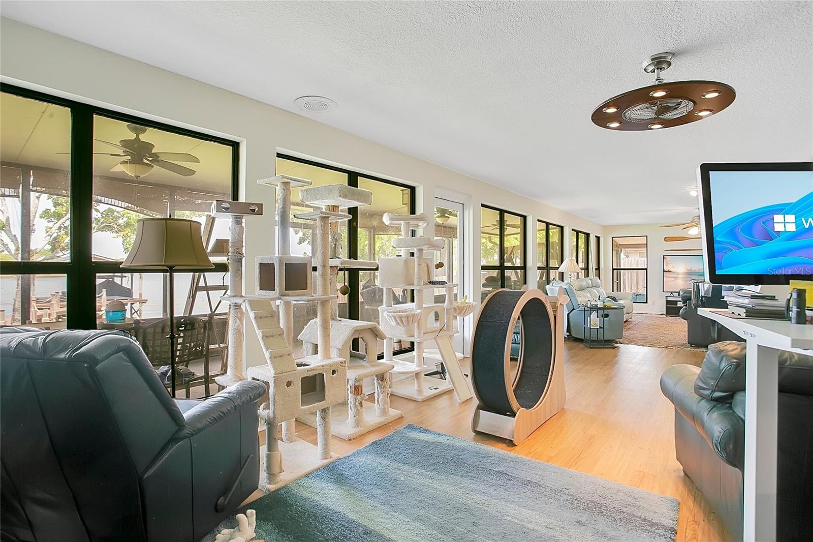MEDALLION ESTATES - Residential