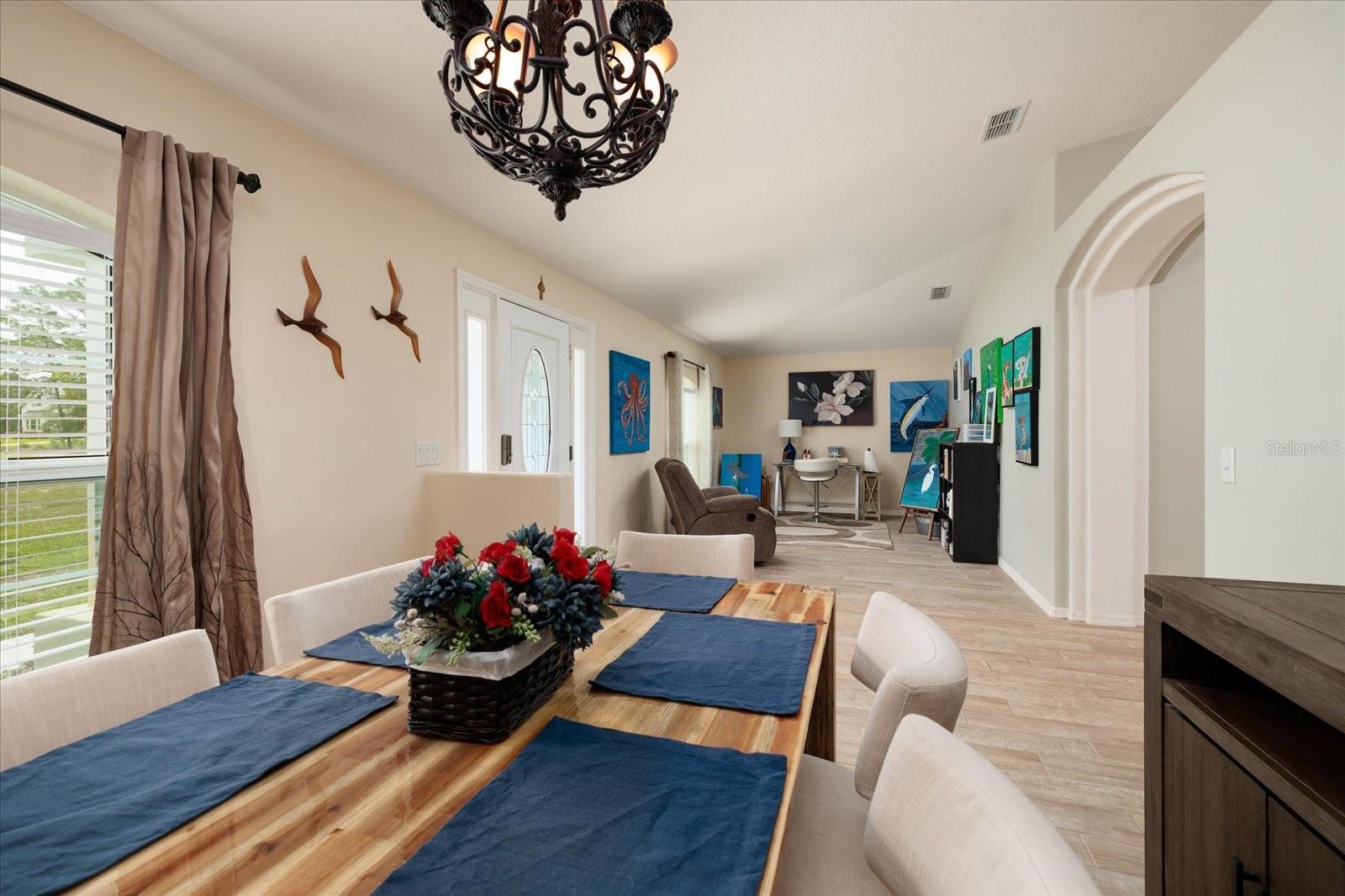 ROYAL HIGHLANDS - Residential