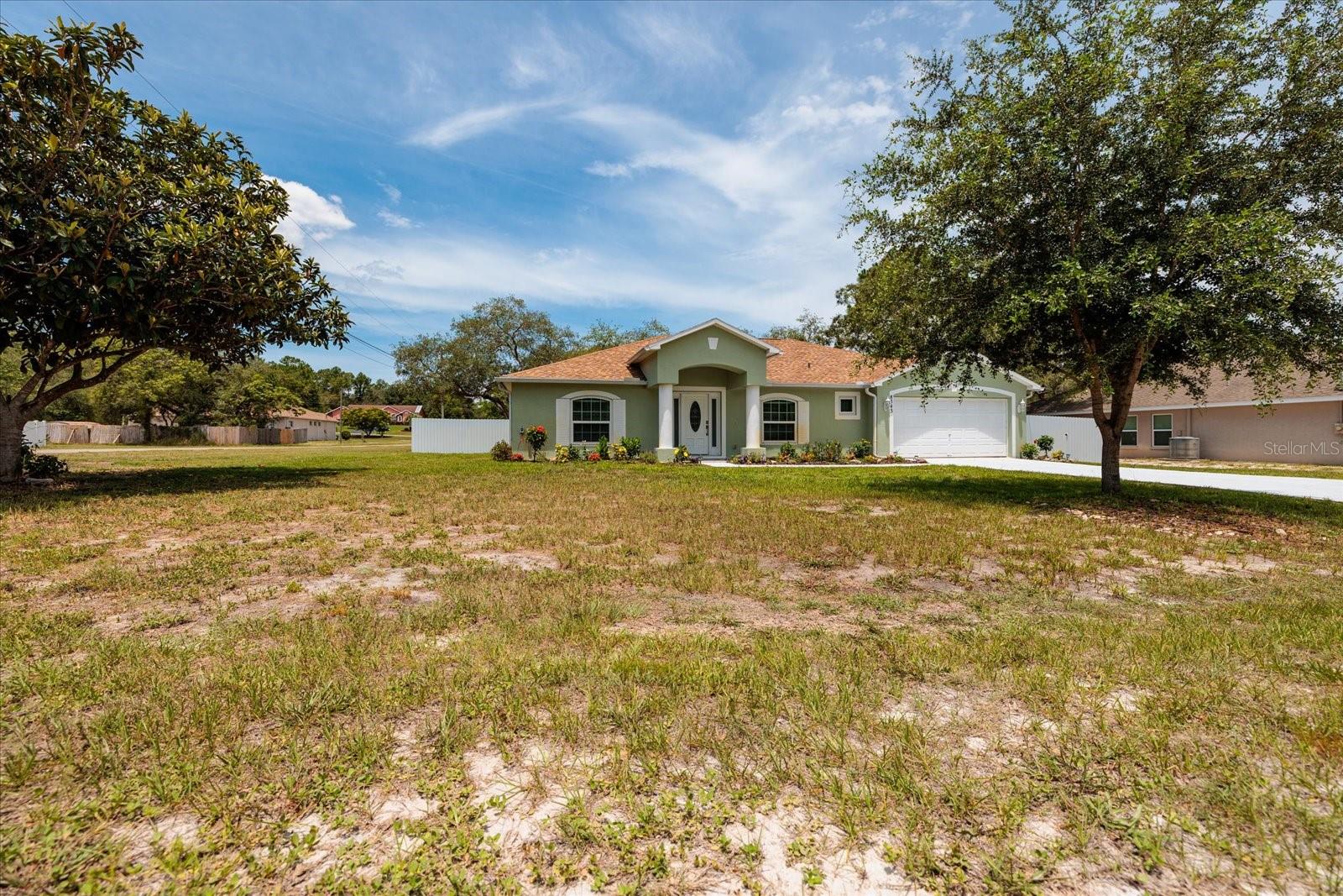 ROYAL HIGHLANDS - Residential