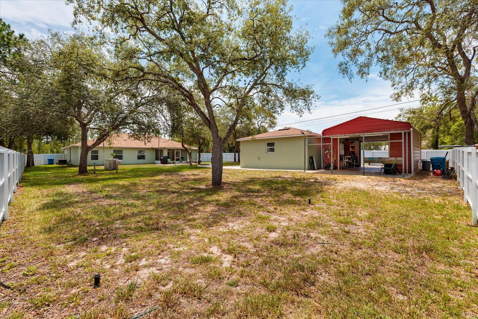 ROYAL HIGHLANDS - Residential