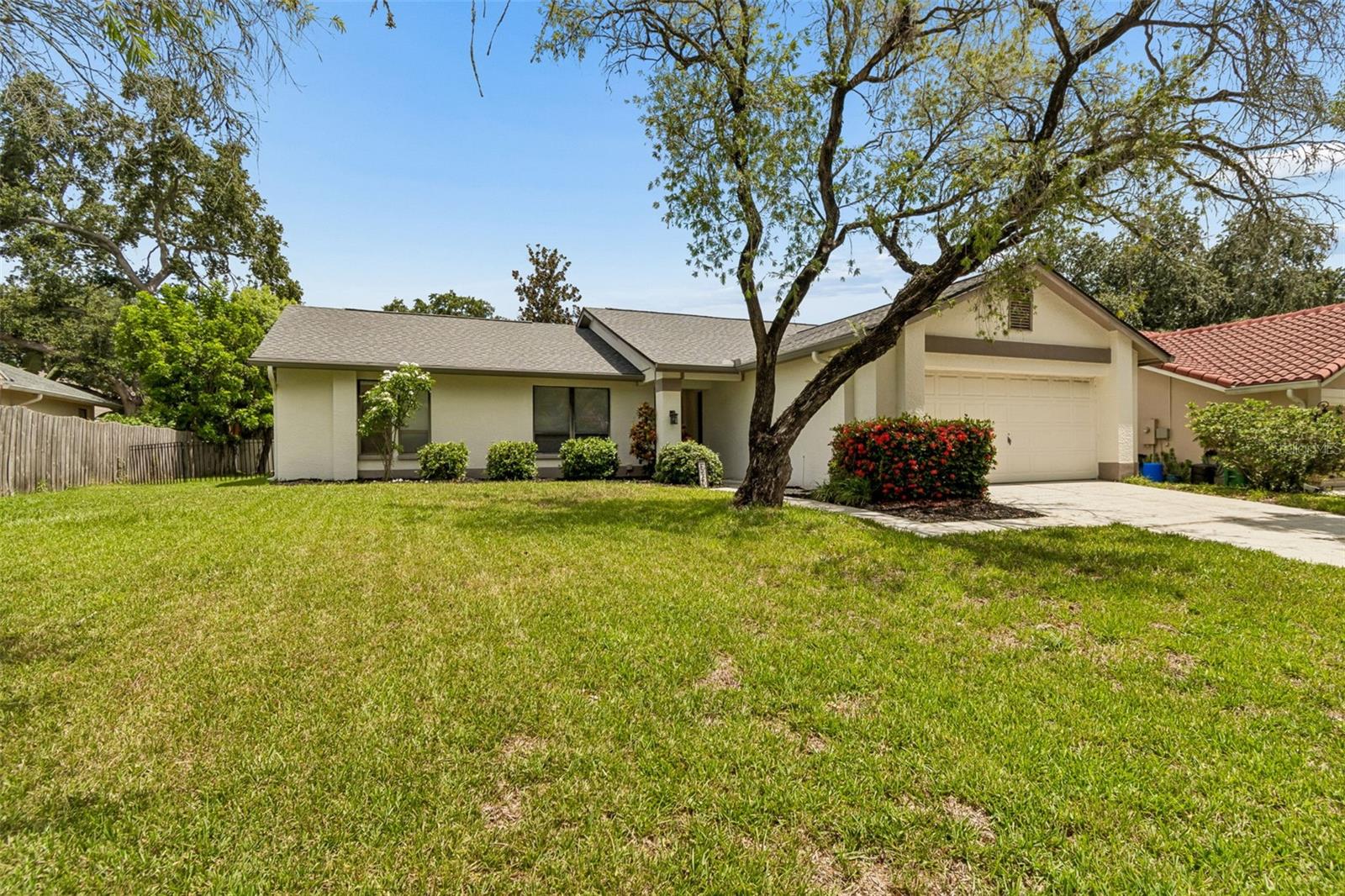 BRIDGEPORT ESTATES - Residential
