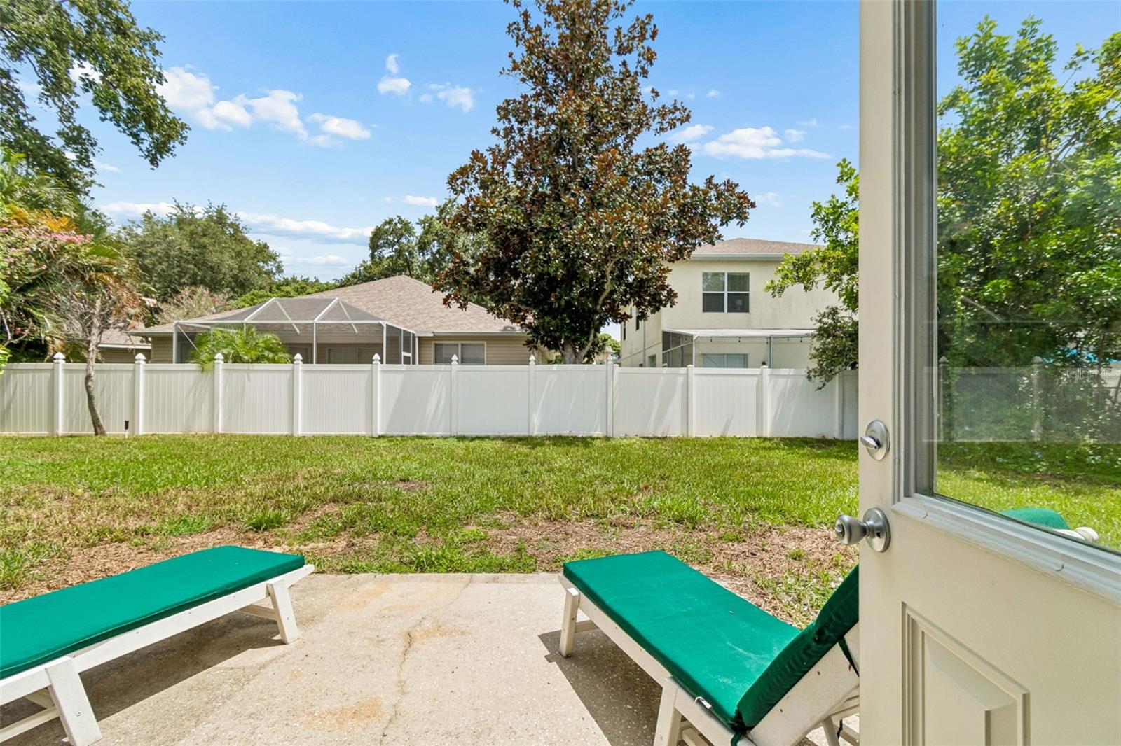 BRIDGEPORT ESTATES - Residential