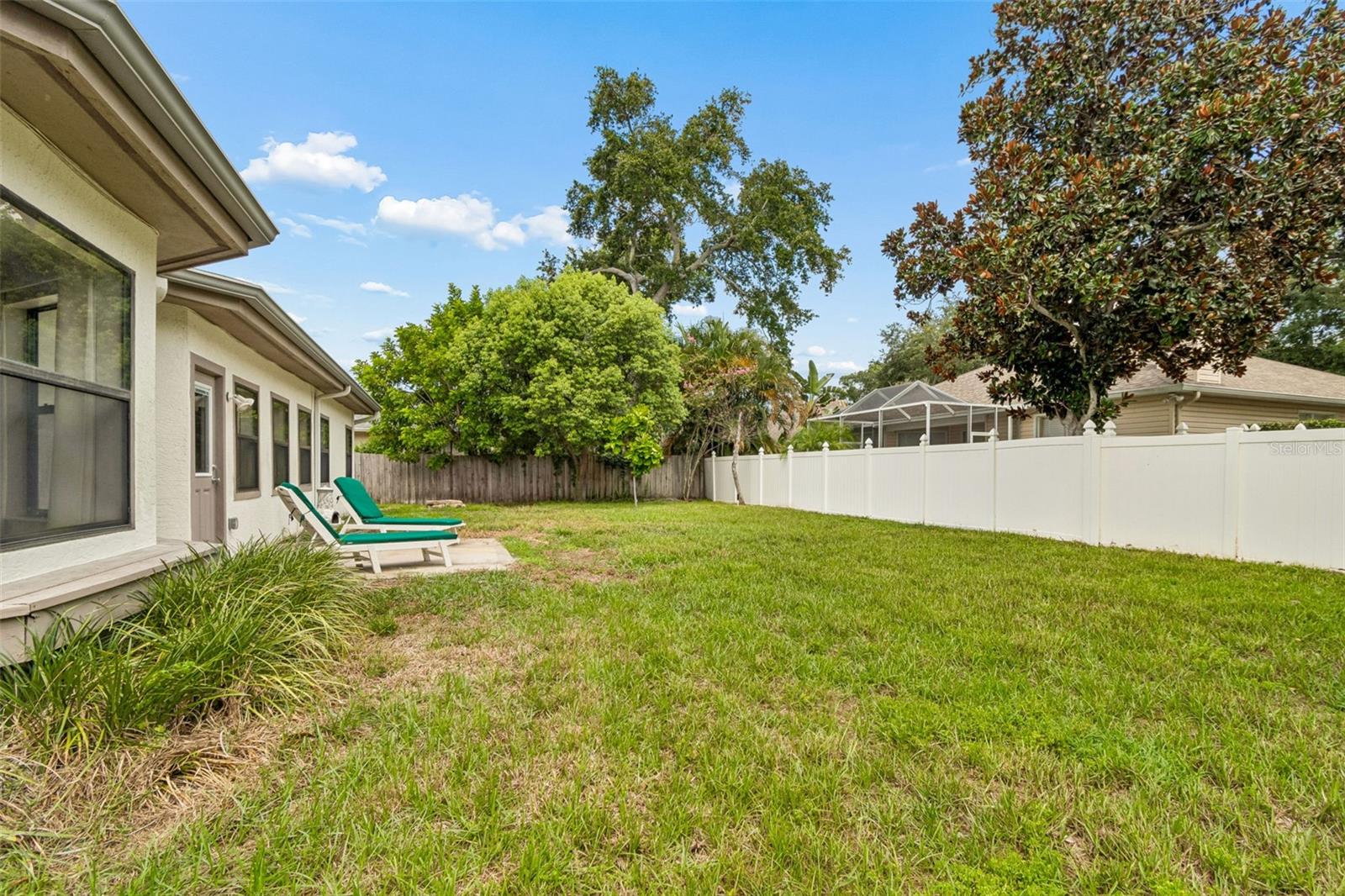 BRIDGEPORT ESTATES - Residential