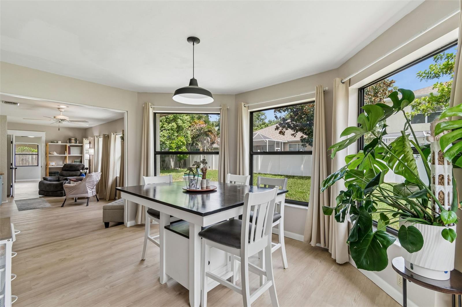 BRIDGEPORT ESTATES - Residential