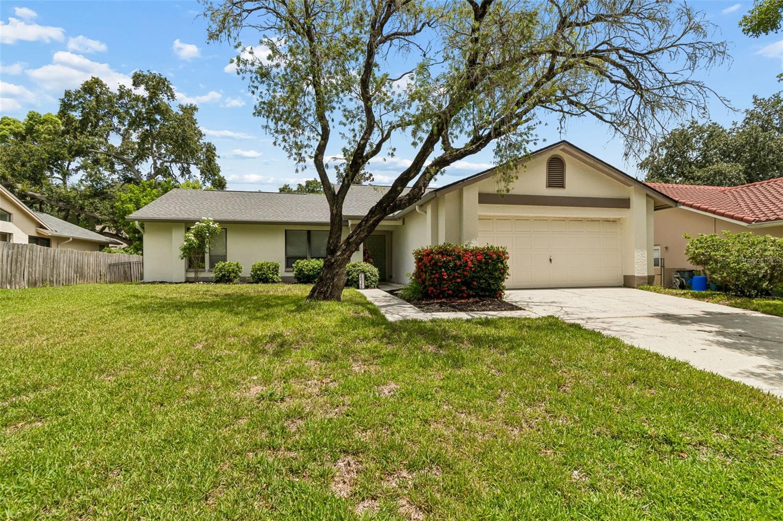 BRIDGEPORT ESTATES - Residential