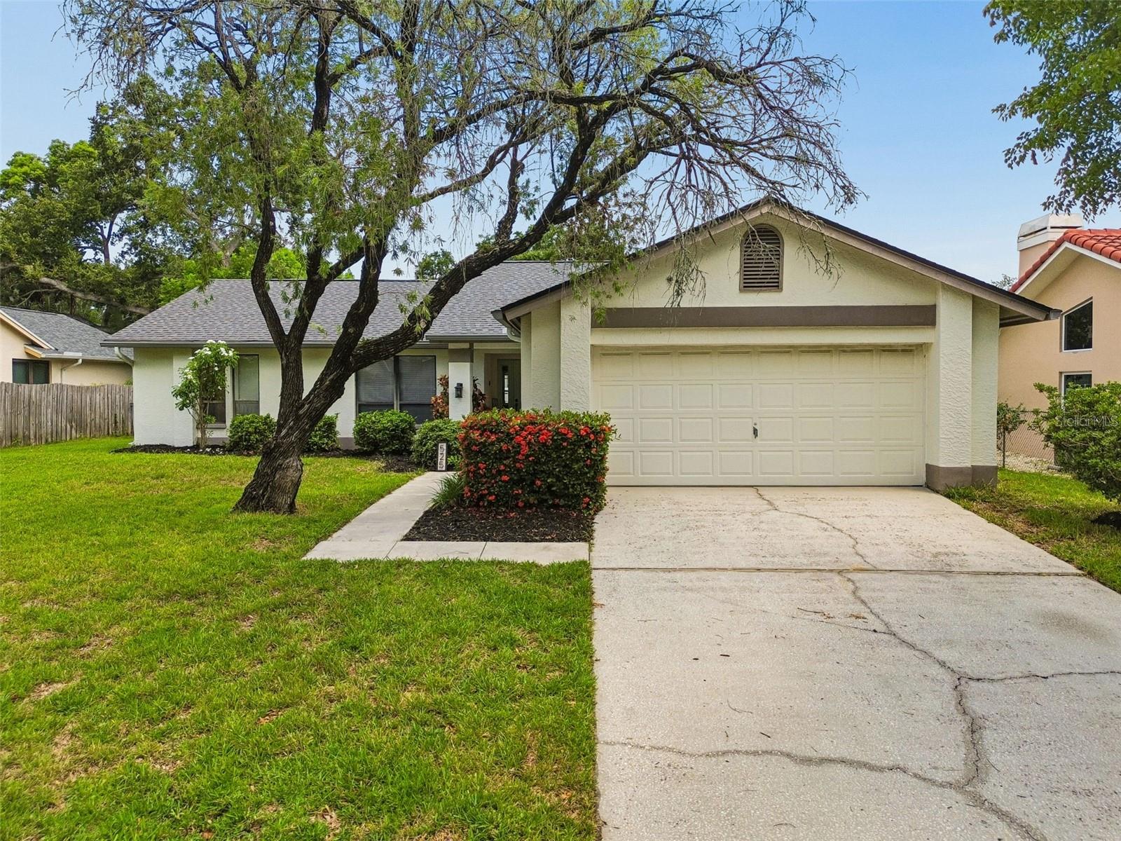 BRIDGEPORT ESTATES - Residential
