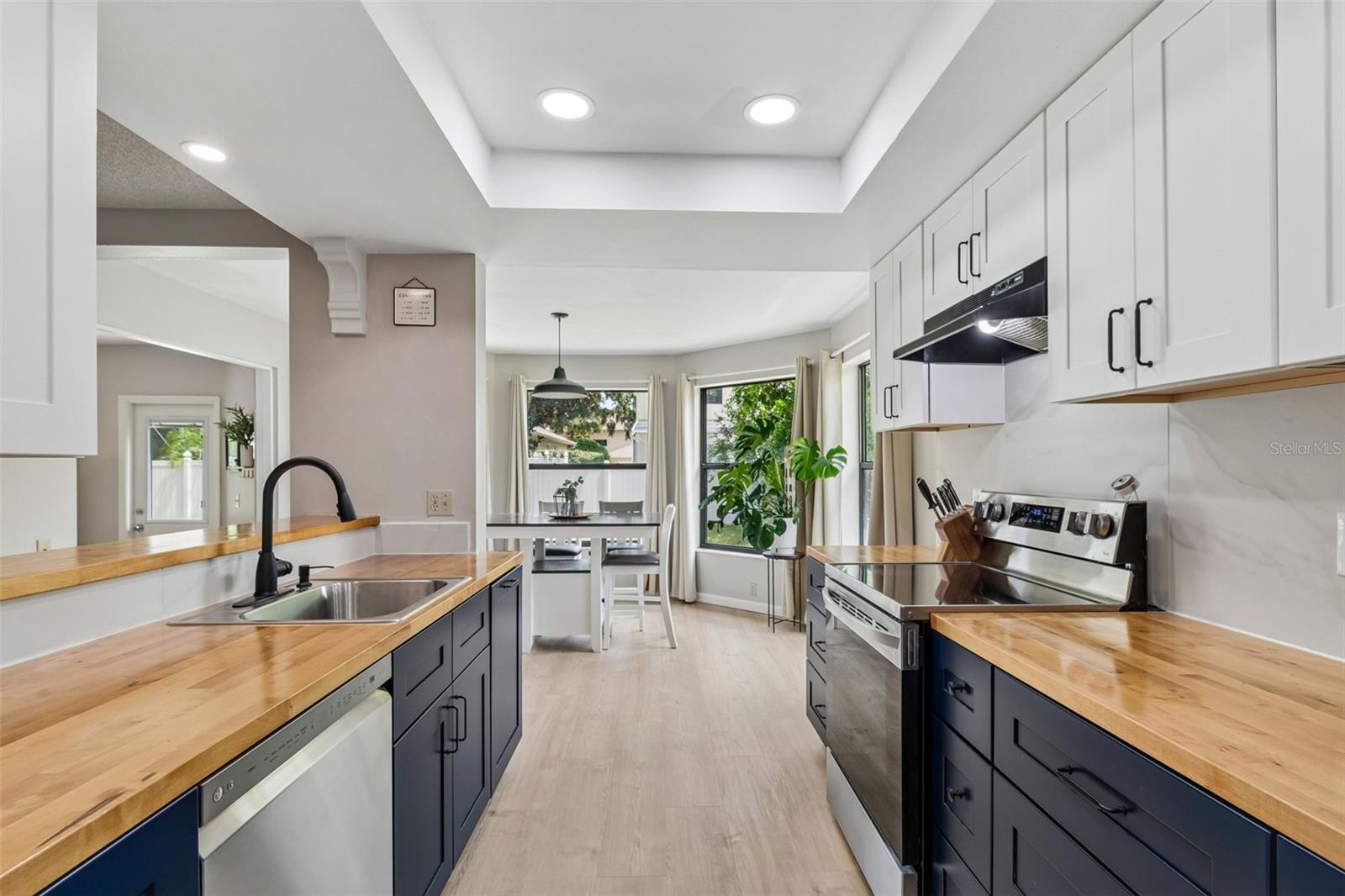 BRIDGEPORT ESTATES - Residential