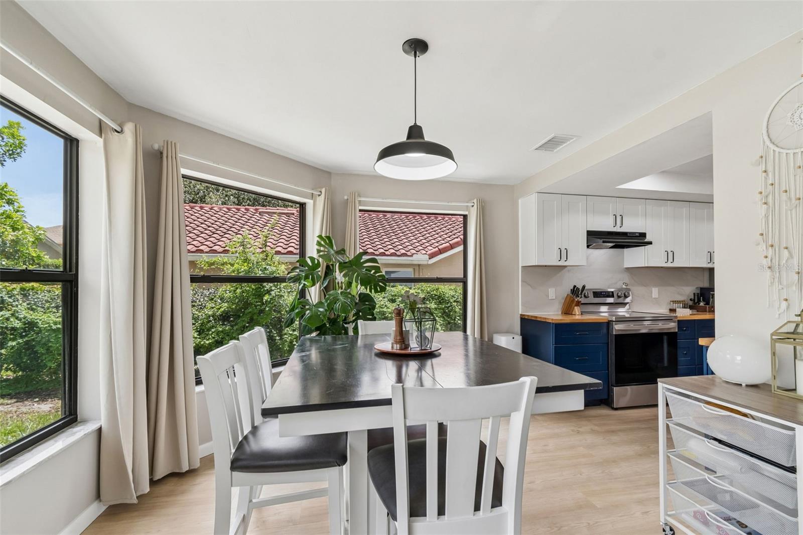 BRIDGEPORT ESTATES - Residential