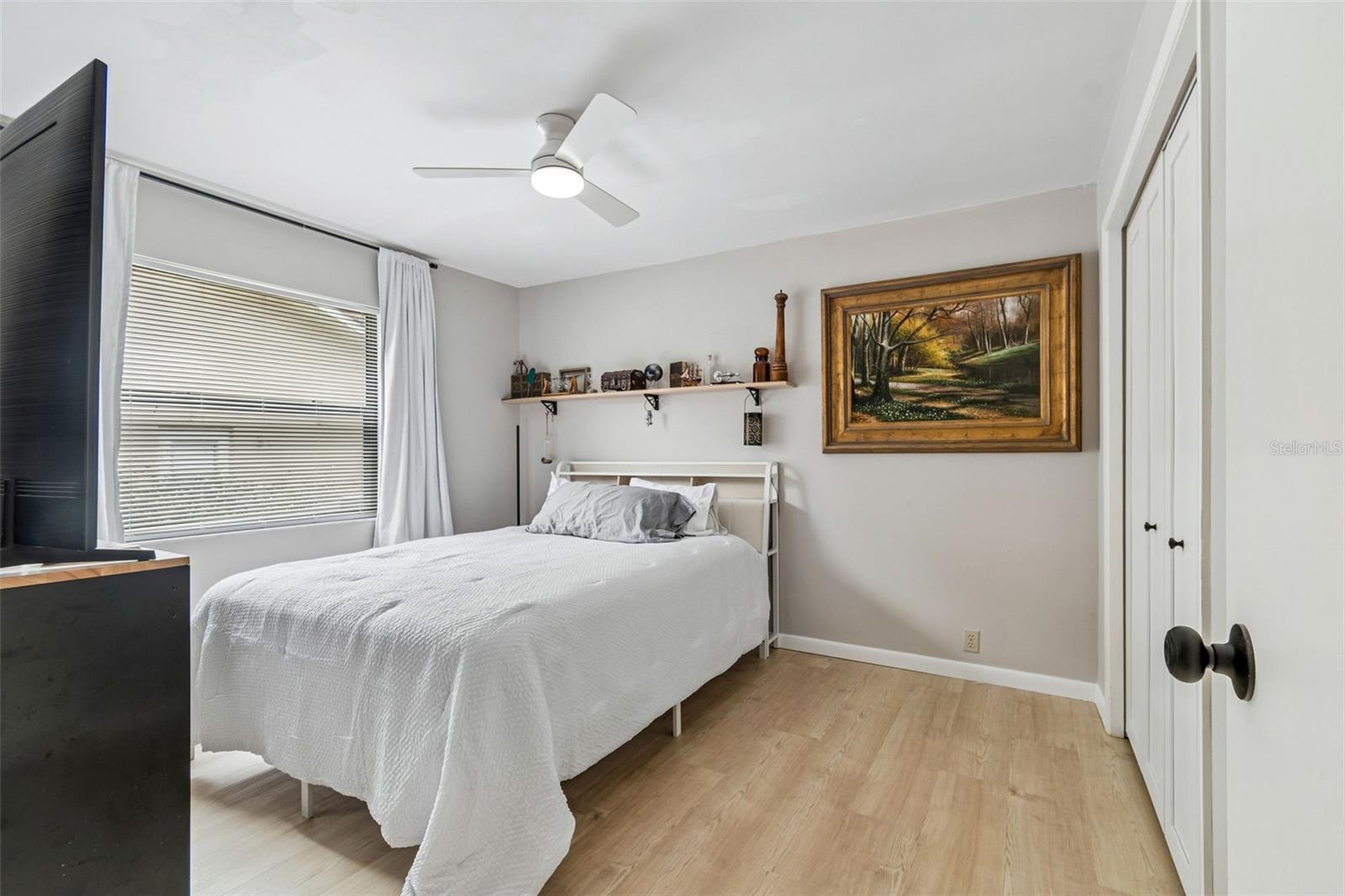 BRIDGEPORT ESTATES - Residential