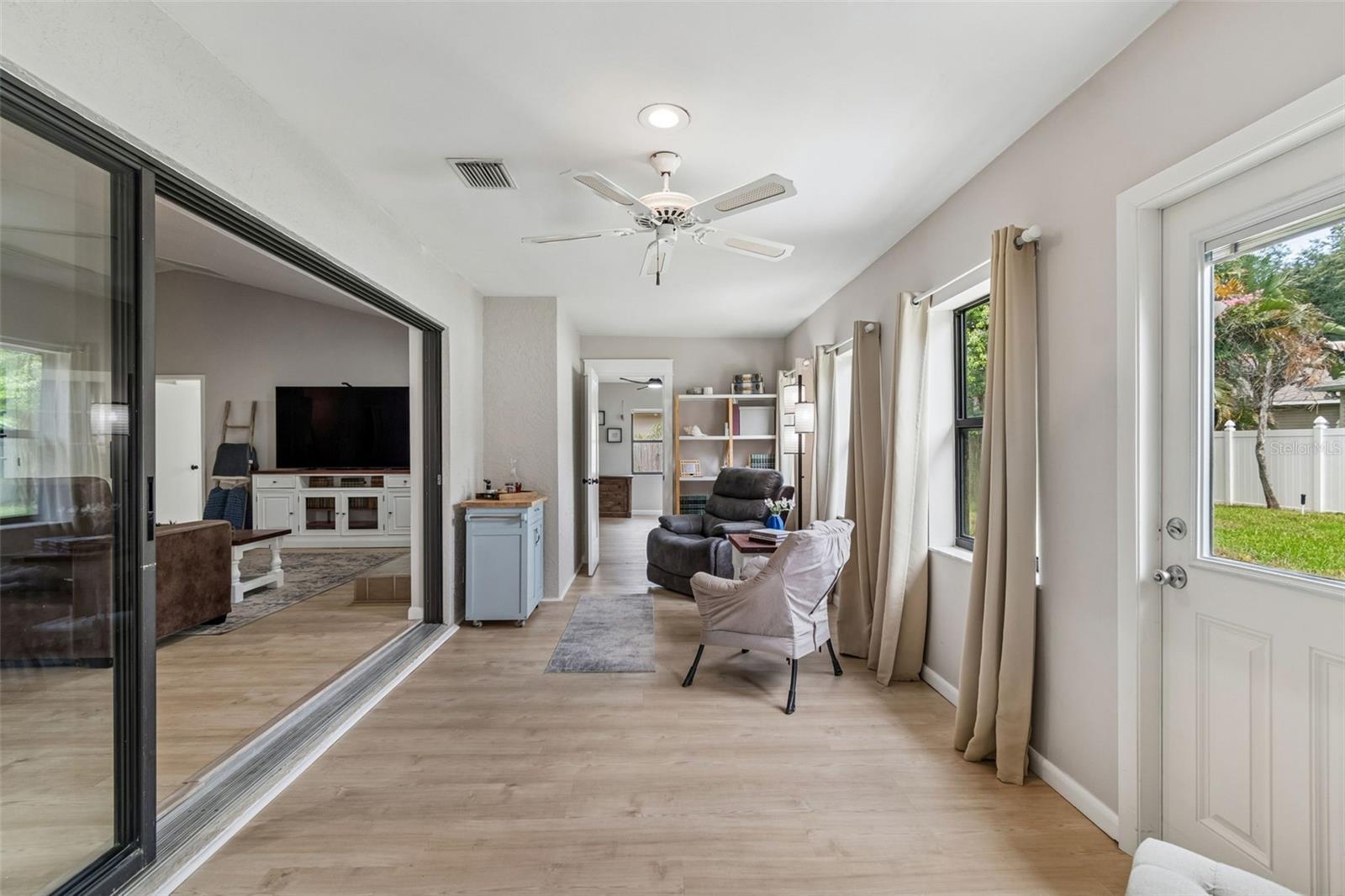BRIDGEPORT ESTATES - Residential