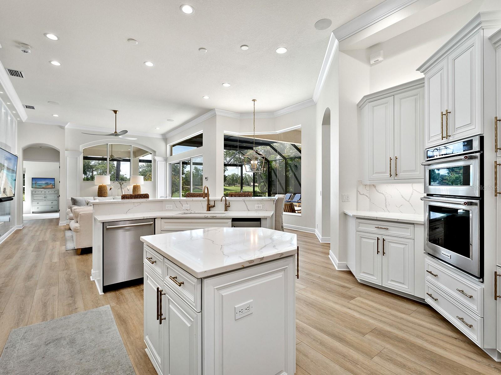 LAKEWOOD RANCH COUNTRY CLUB - Residential