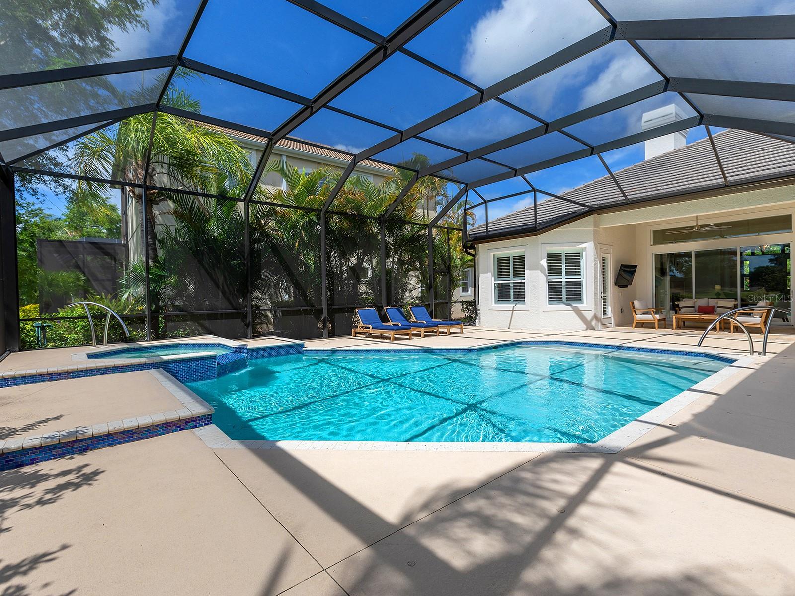 LAKEWOOD RANCH COUNTRY CLUB - Residential