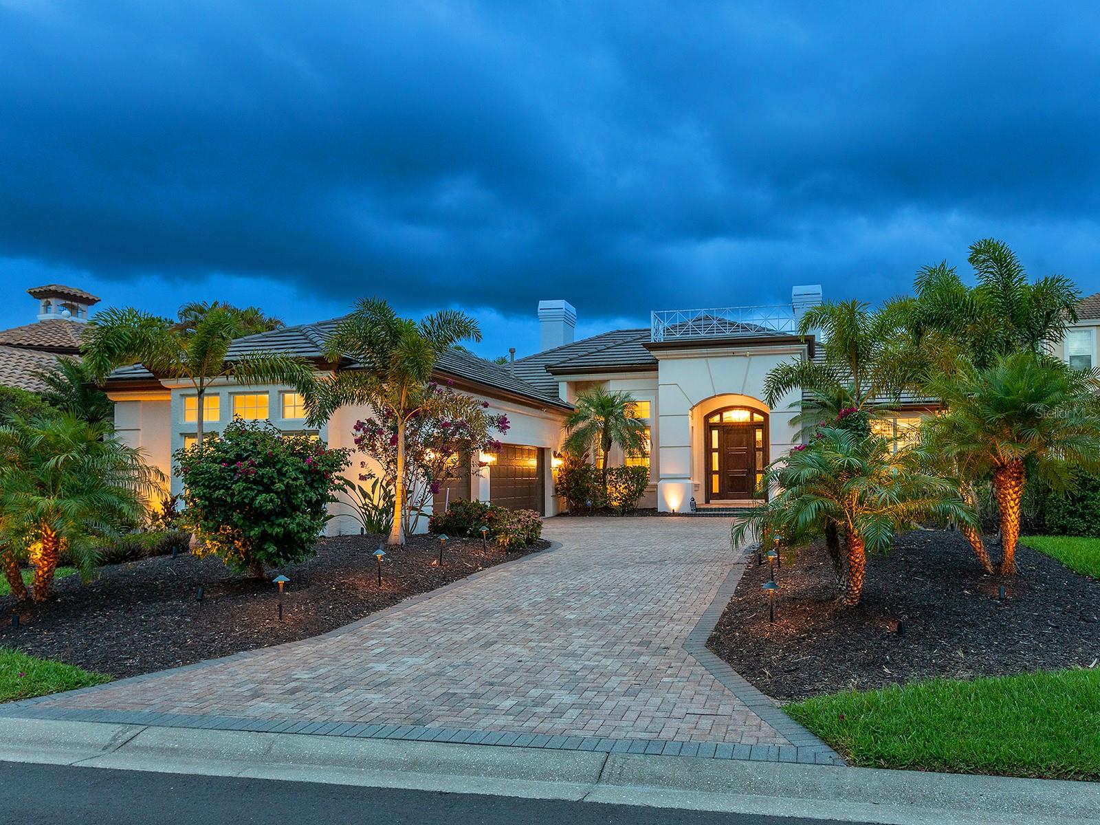 LAKEWOOD RANCH COUNTRY CLUB - Residential