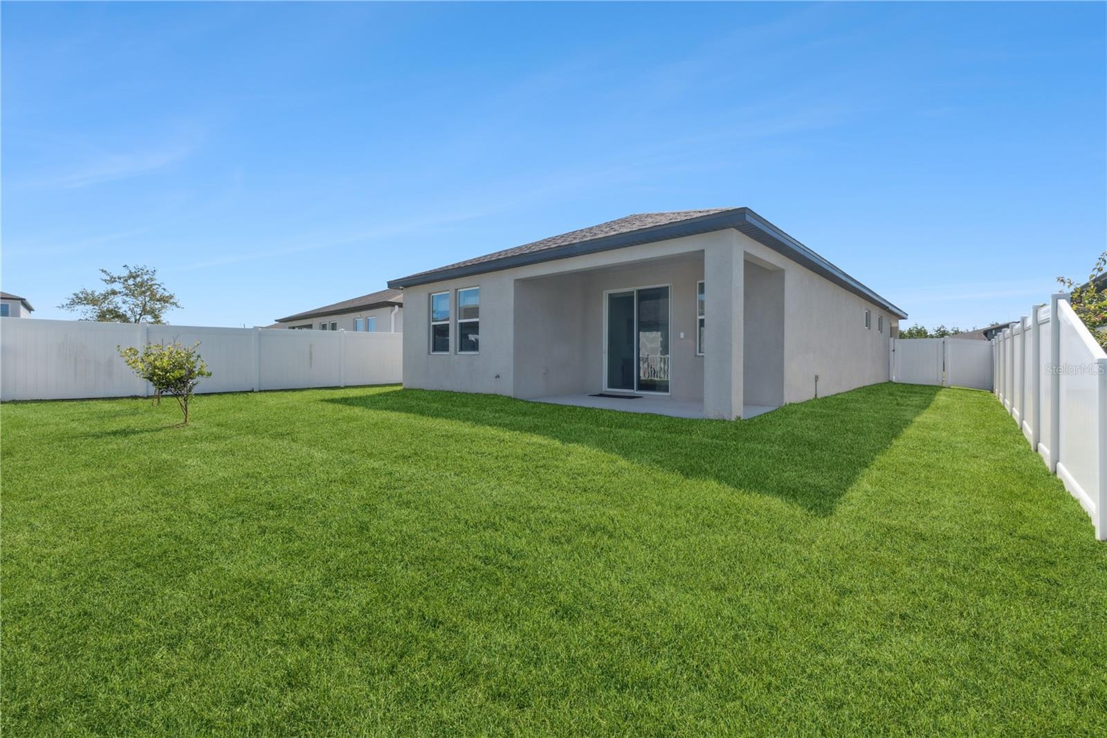 COASTAL WOODS UN C - Residential Lease