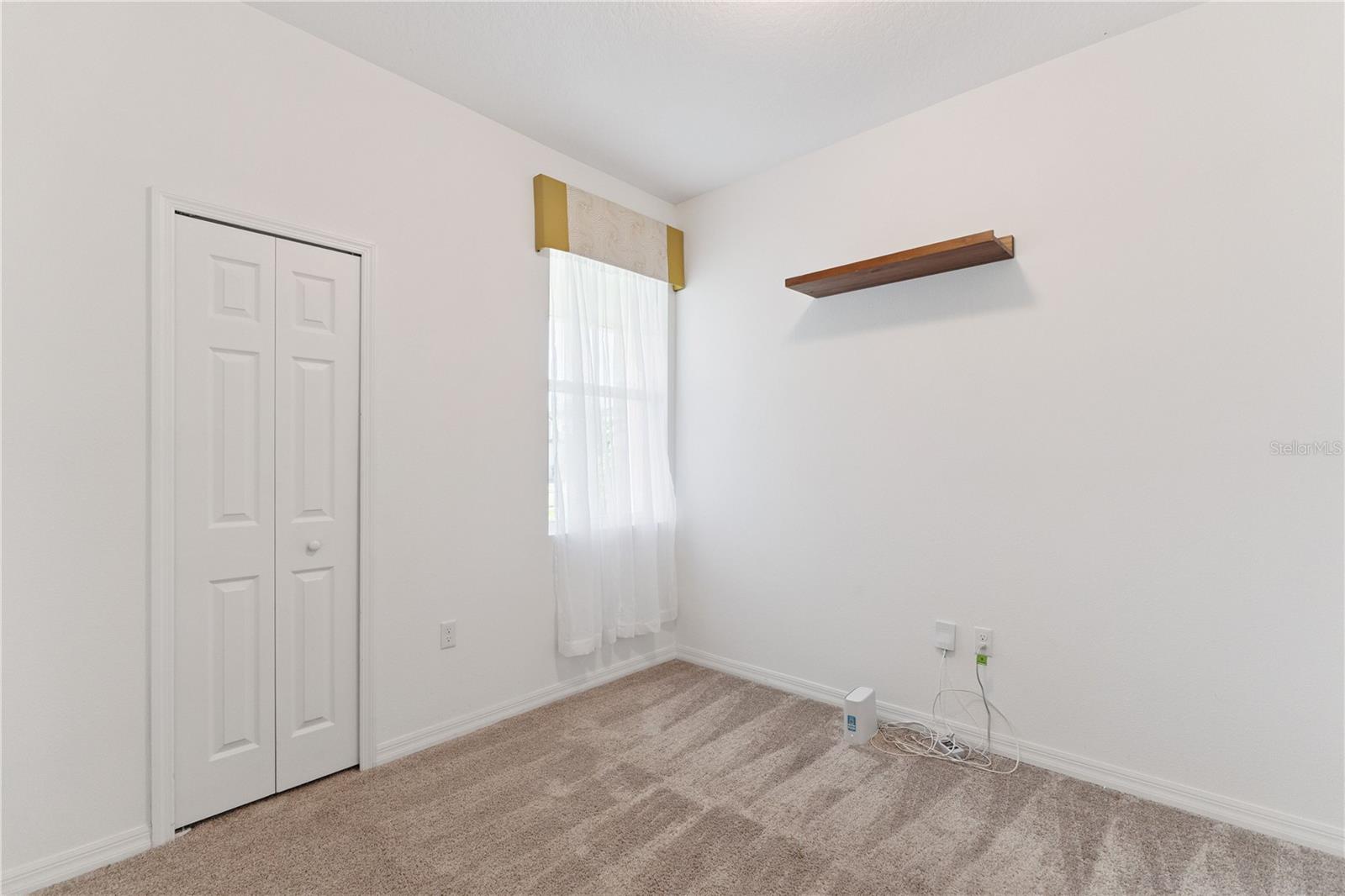 COASTAL WOODS UN C - Residential Lease