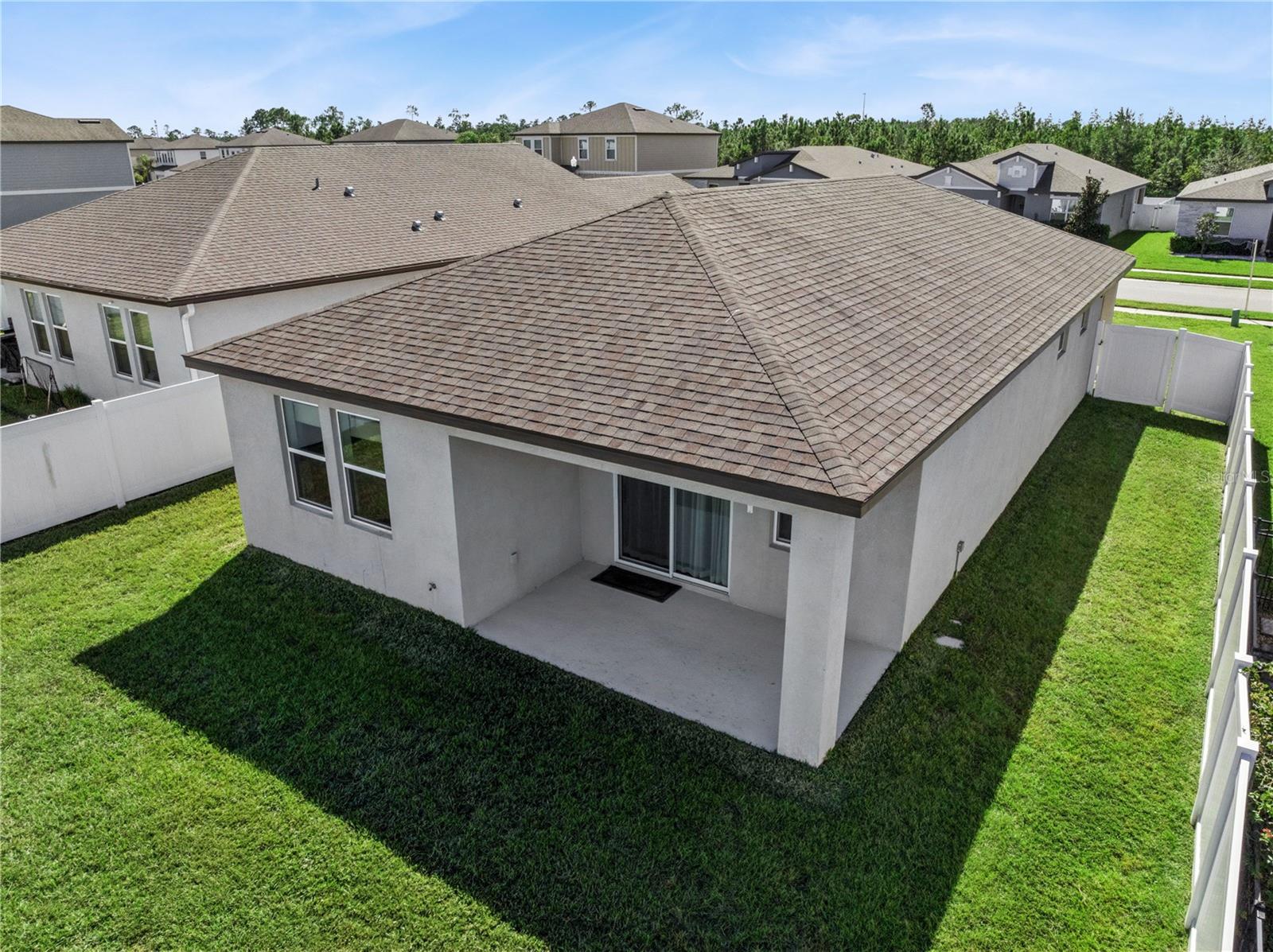 COASTAL WOODS UN C - Residential Lease