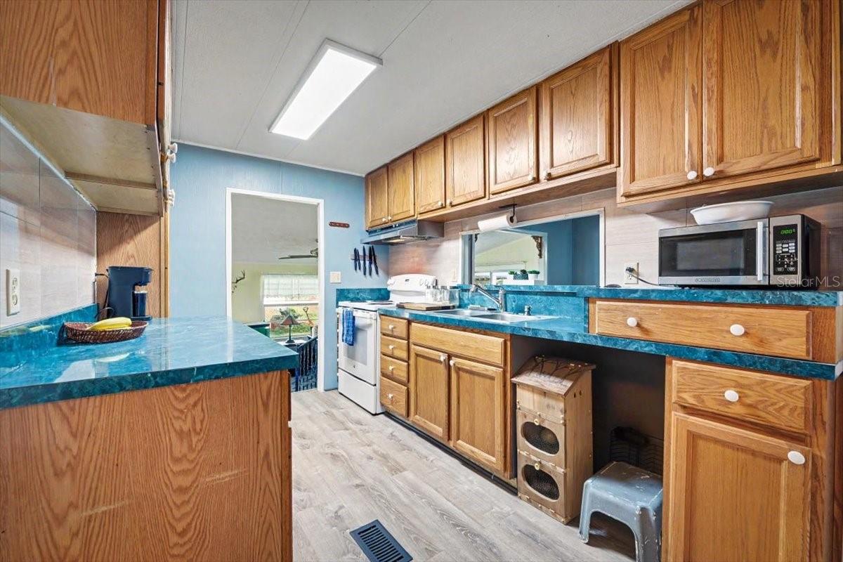 ST JOHNS RIVERSIDE ESTATES - Residential