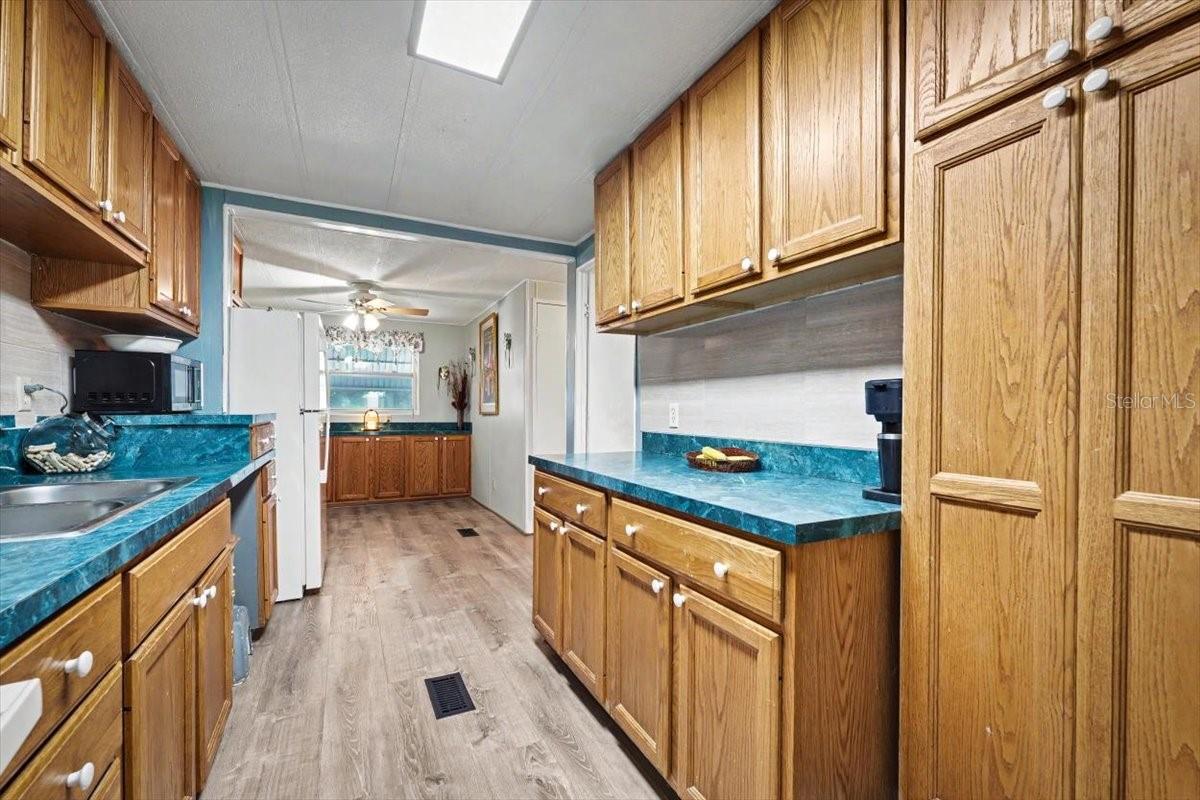 ST JOHNS RIVERSIDE ESTATES - Residential