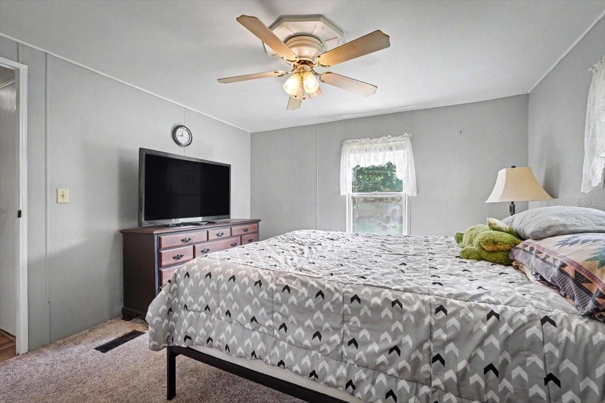 ST JOHNS RIVERSIDE ESTATES - Residential