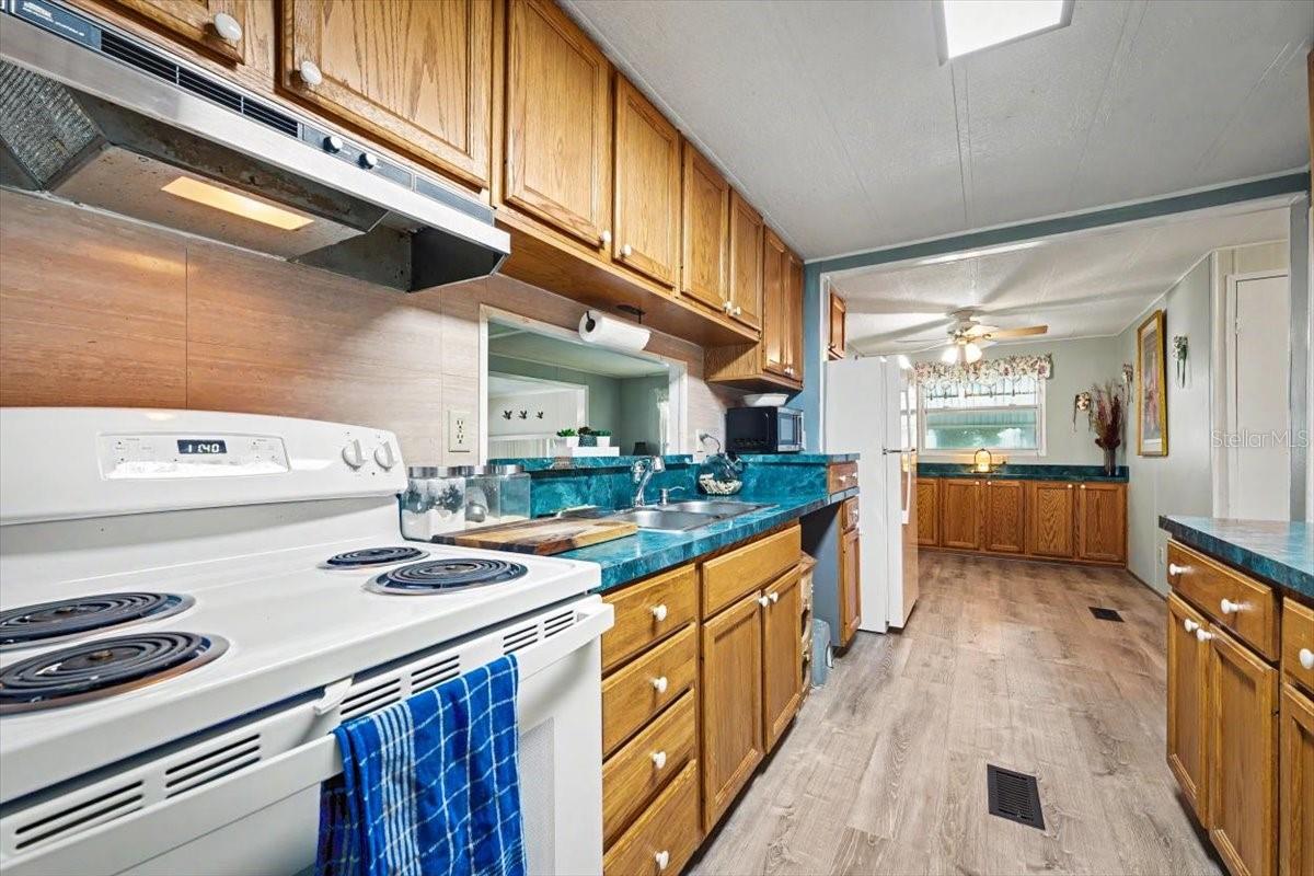 ST JOHNS RIVERSIDE ESTATES - Residential