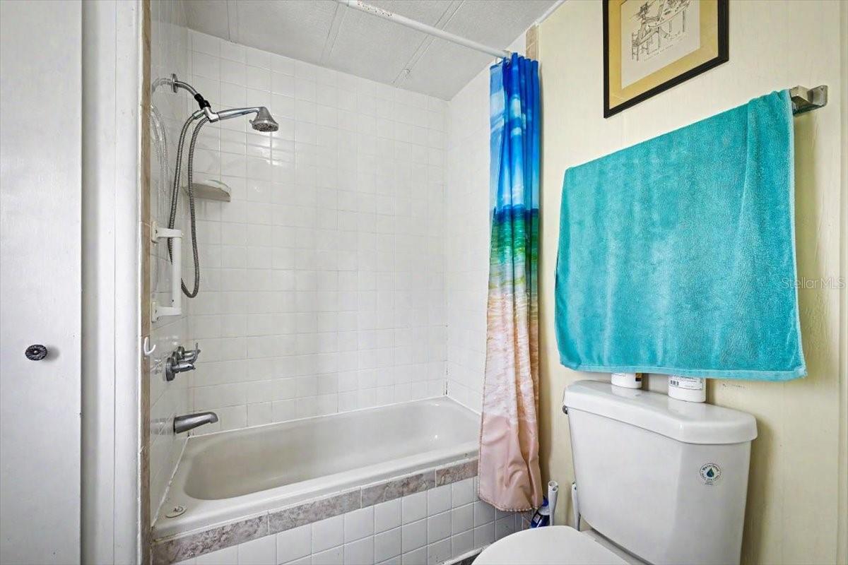 ST JOHNS RIVERSIDE ESTATES - Residential