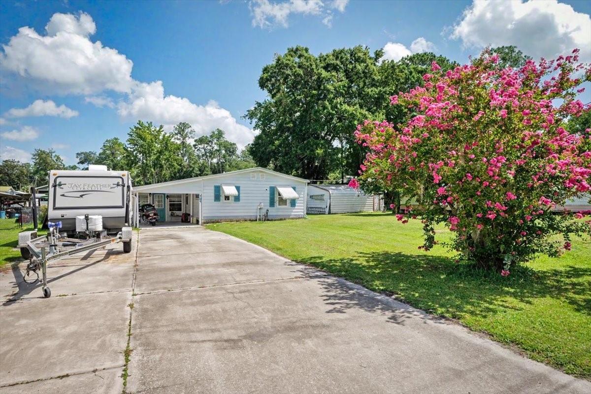ST JOHNS RIVERSIDE ESTATES - Residential