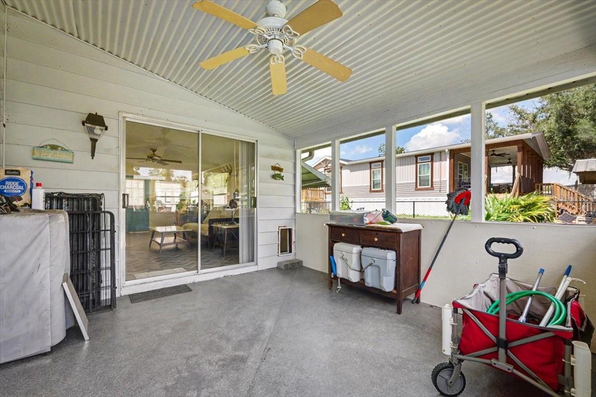 ST JOHNS RIVERSIDE ESTATES - Residential