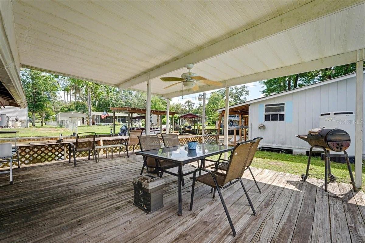 ST JOHNS RIVERSIDE ESTATES - Residential