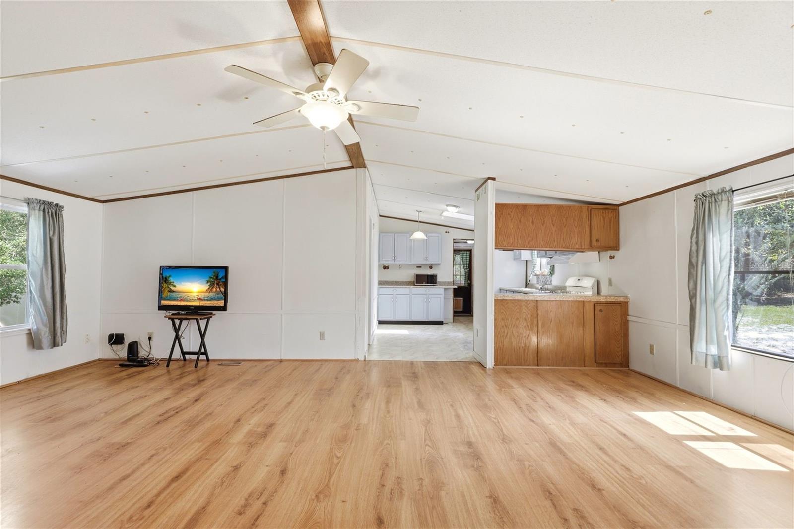 ACREAGE & UNREC - Residential
