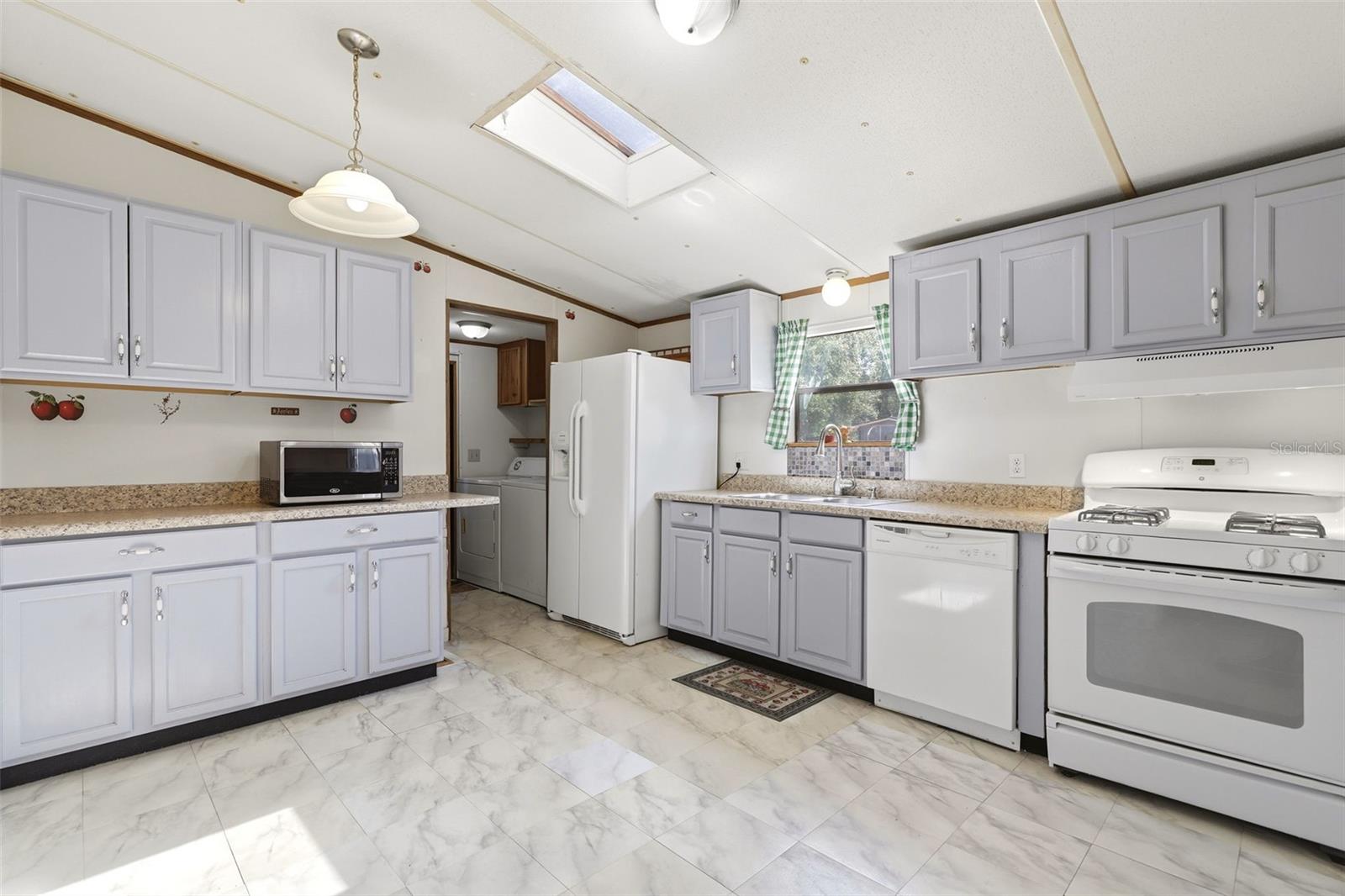 ACREAGE & UNREC - Residential
