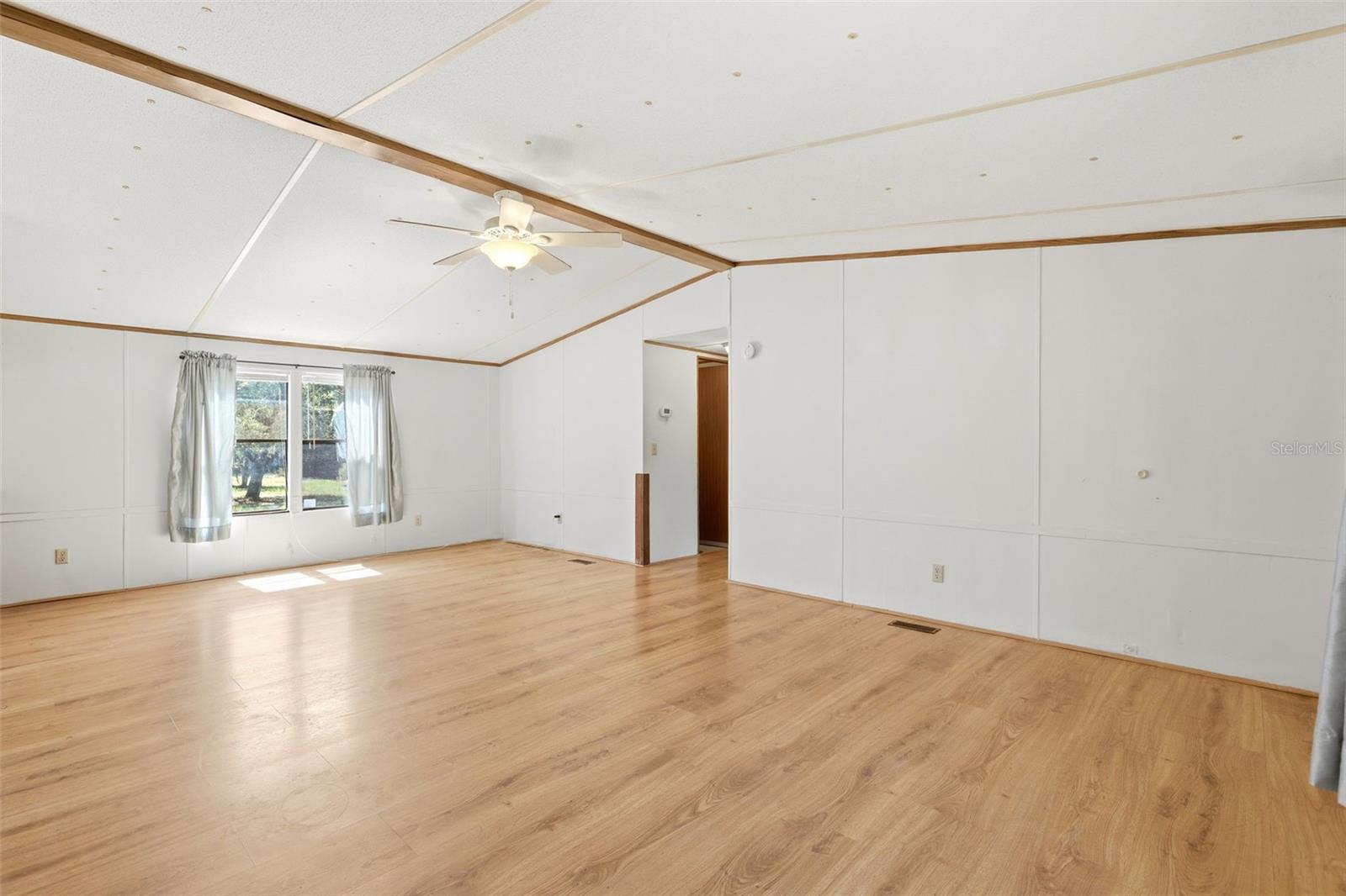 ACREAGE & UNREC - Residential