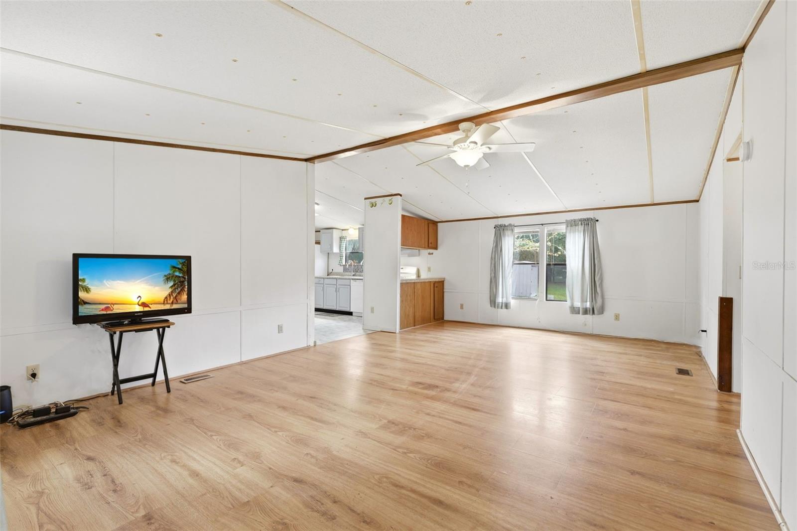 ACREAGE & UNREC - Residential