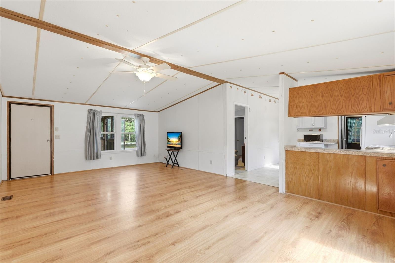 ACREAGE & UNREC - Residential