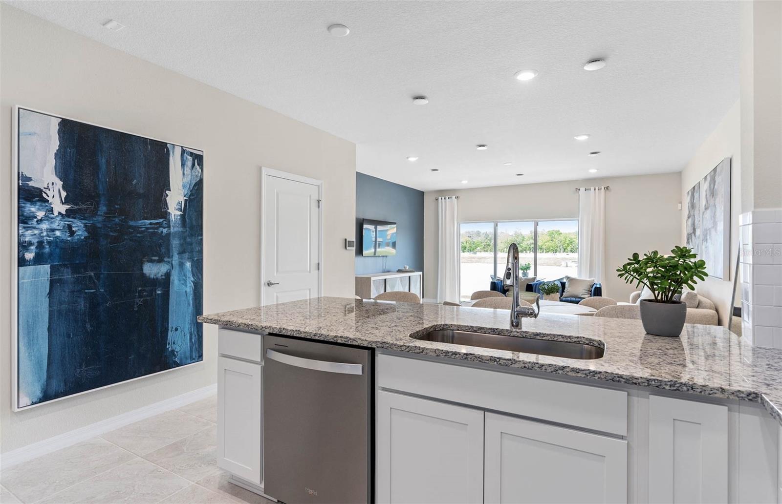 CYPRESS CAY - Residential
